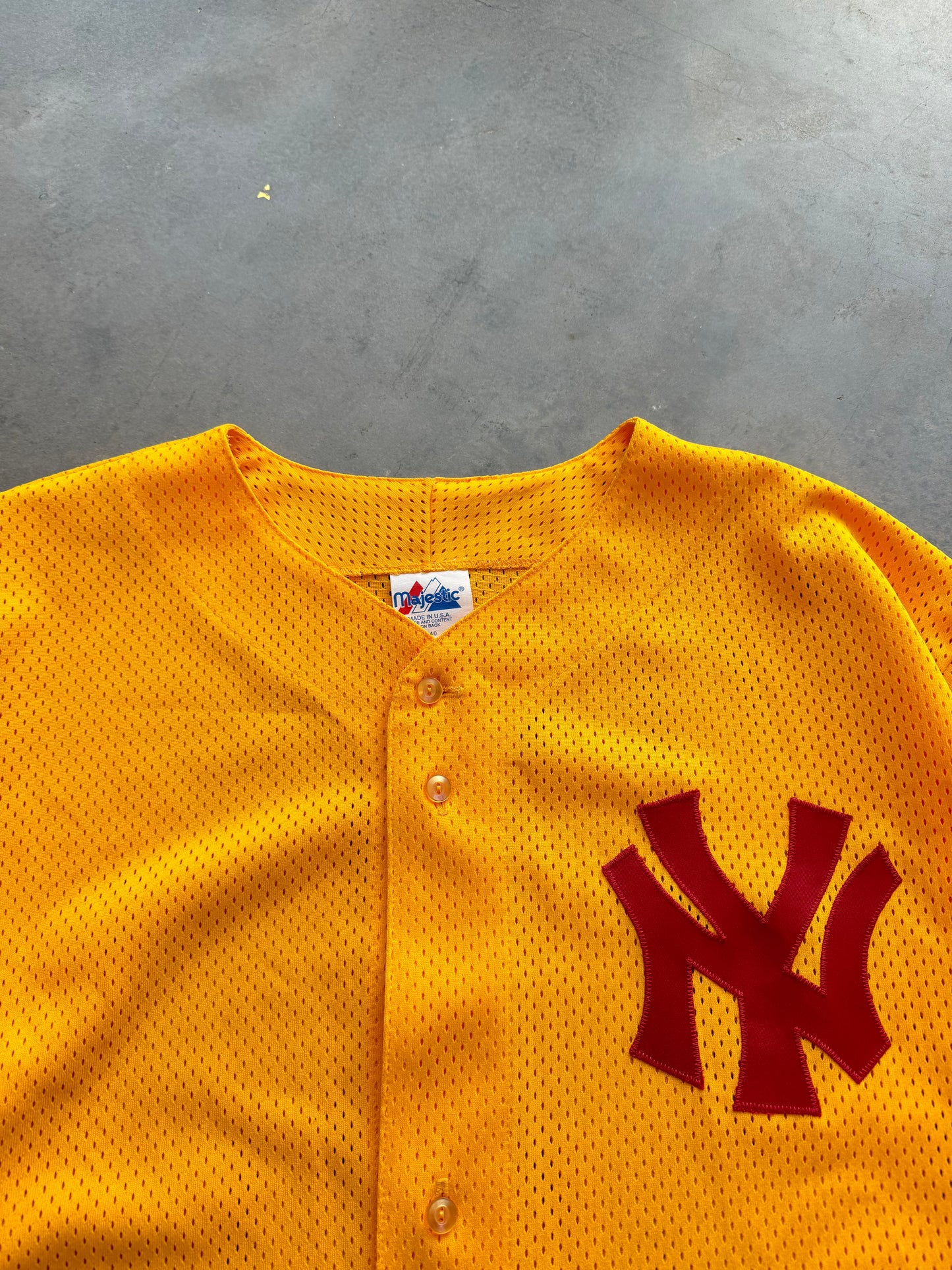 90’s New York Yankees Vintage Gold/Maroon Majestic MLB Jersey (XL)