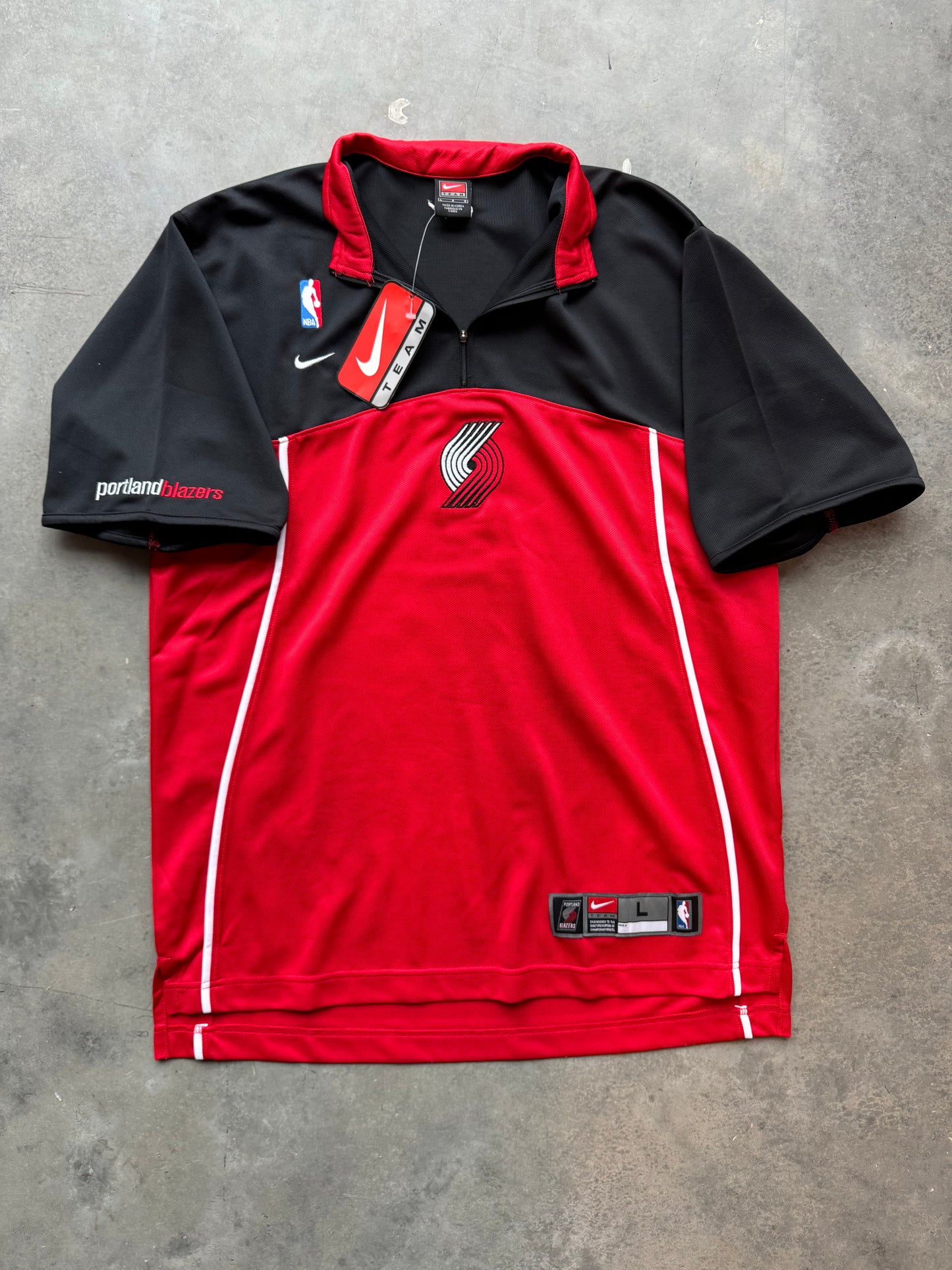 2001 Portland Trail Blazers Vintage Nike Team Sports Half Zip NBA Shooting Shirt Warm Up - Deadstock (Large)