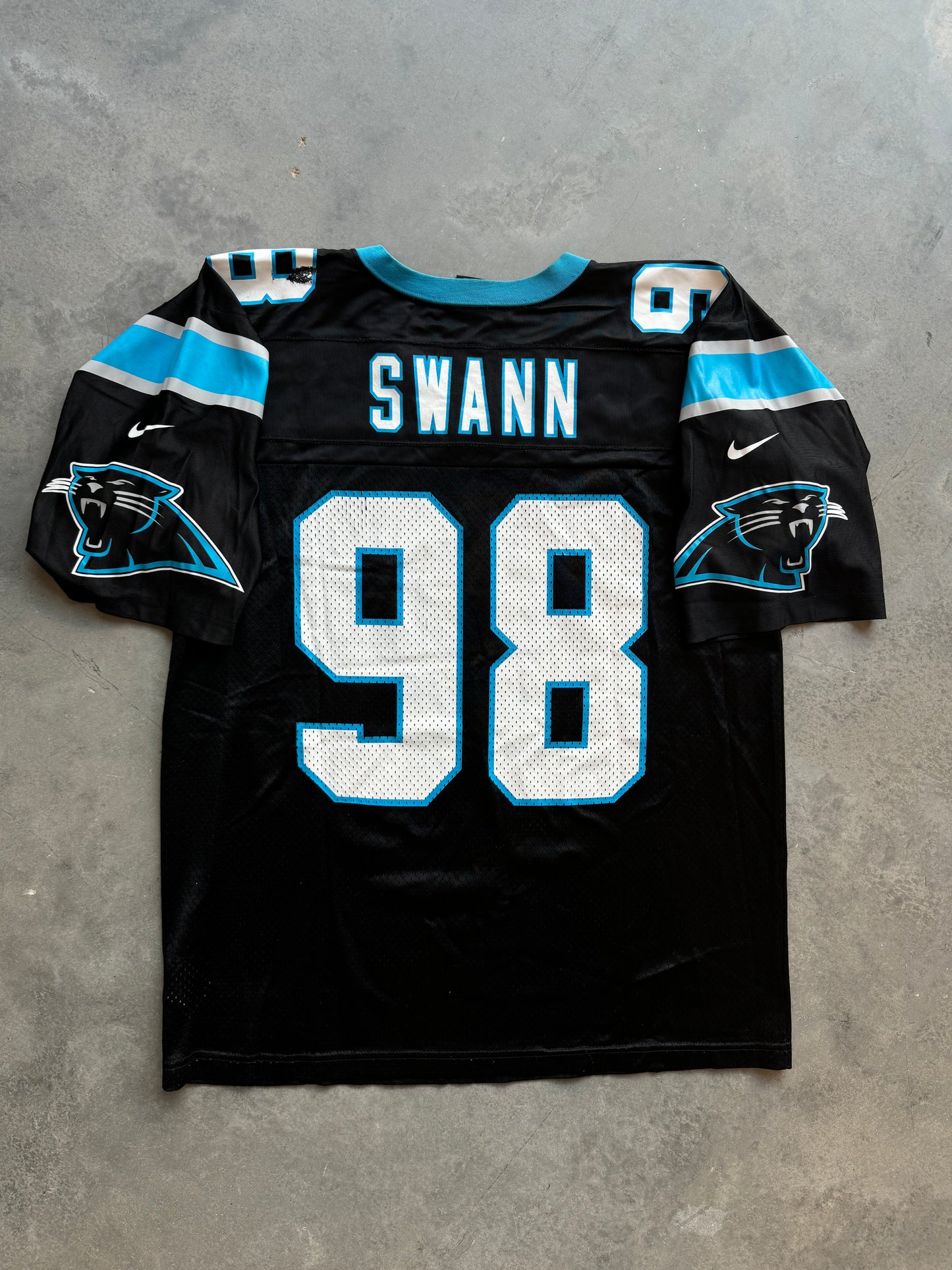 2000 Carolina Panthers Eric Swann Vintage Nike Black NFL Jersey (Large)