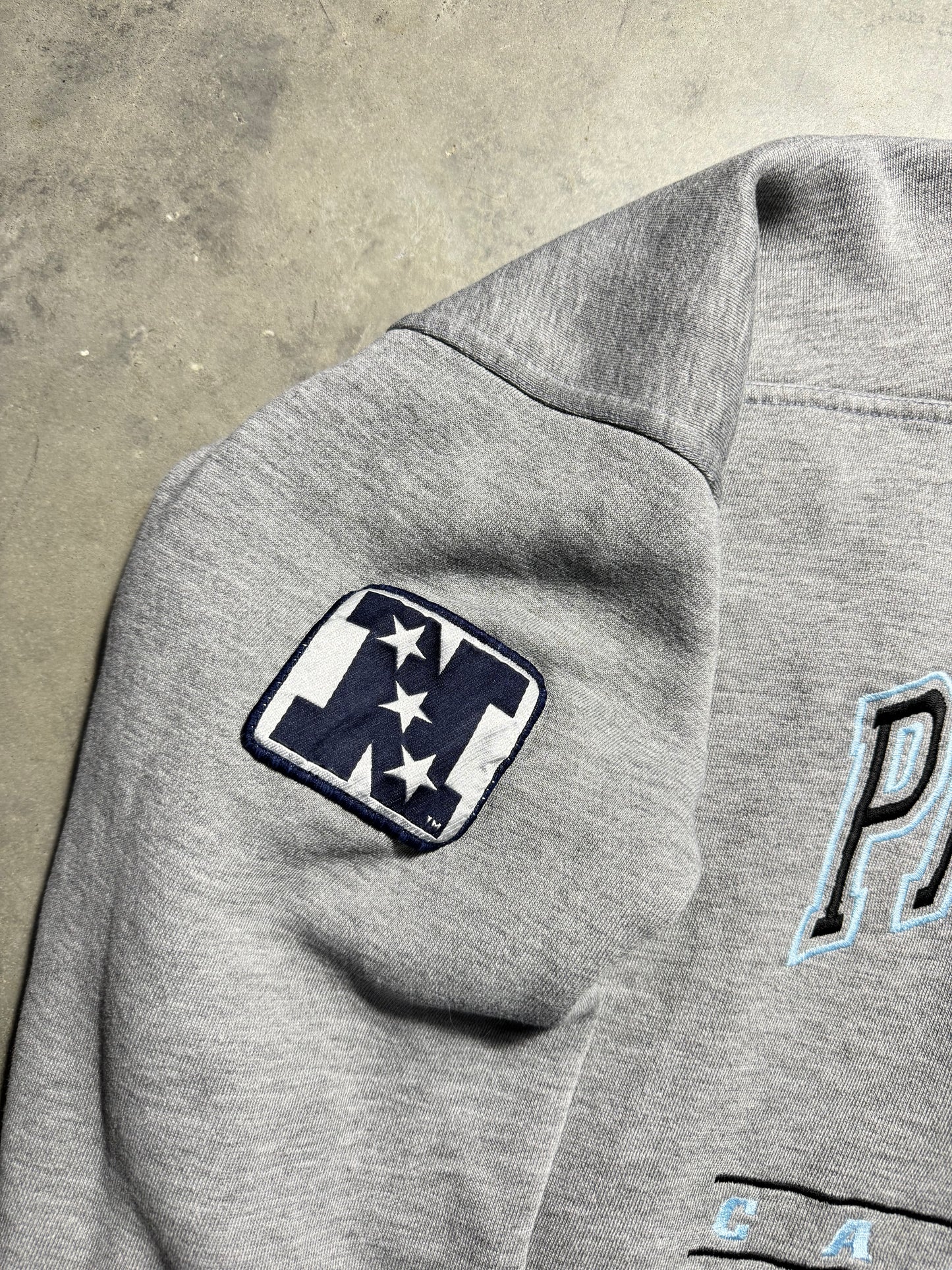 90’s Carolina Panthers Vintage Grey Lee Sport Ribbed Embroidered NFL Crewneck (XL)