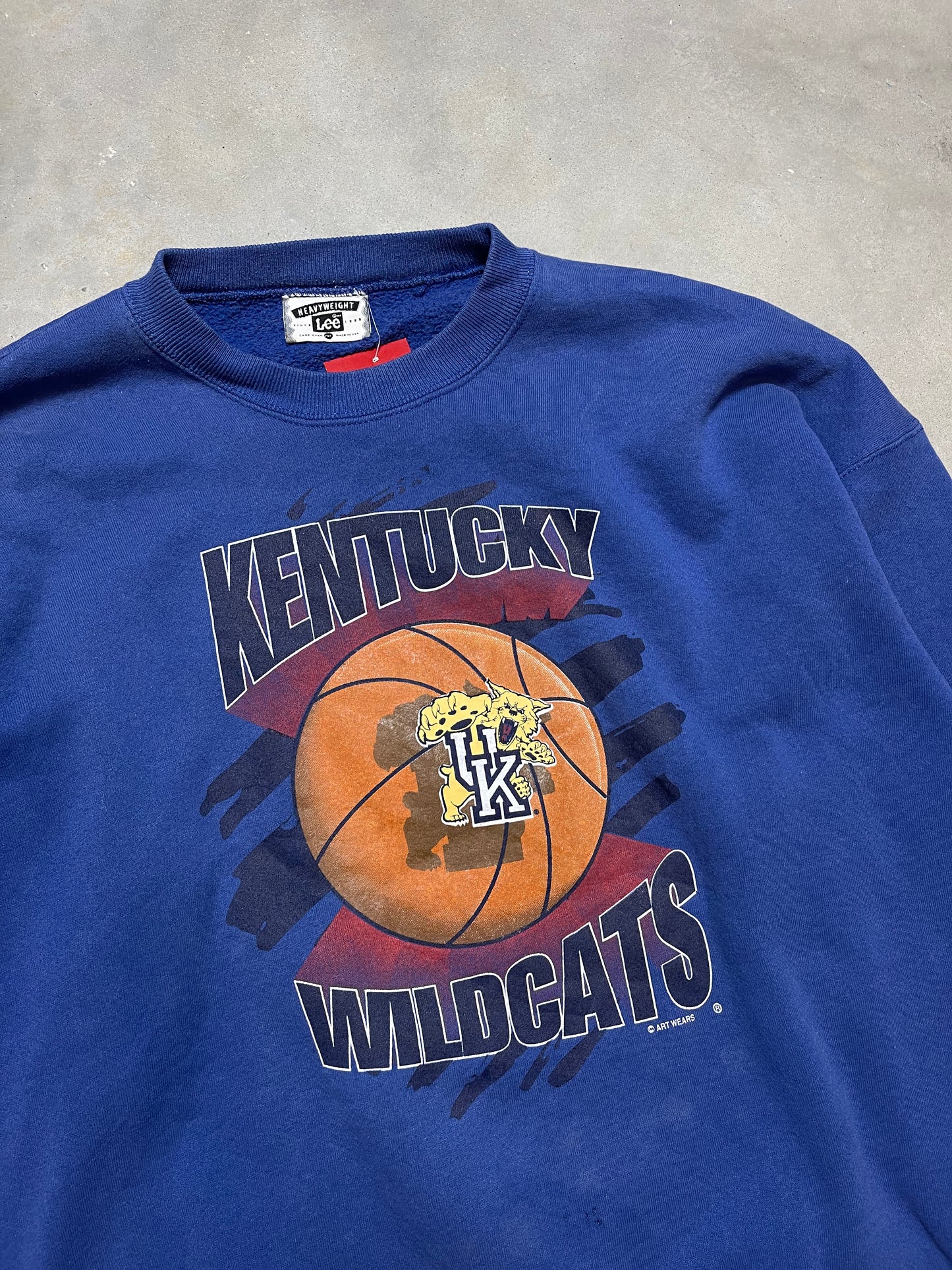 90’s Kentucky Wildcats Vintage Heavyweight College Basketball Crewneck (XL)