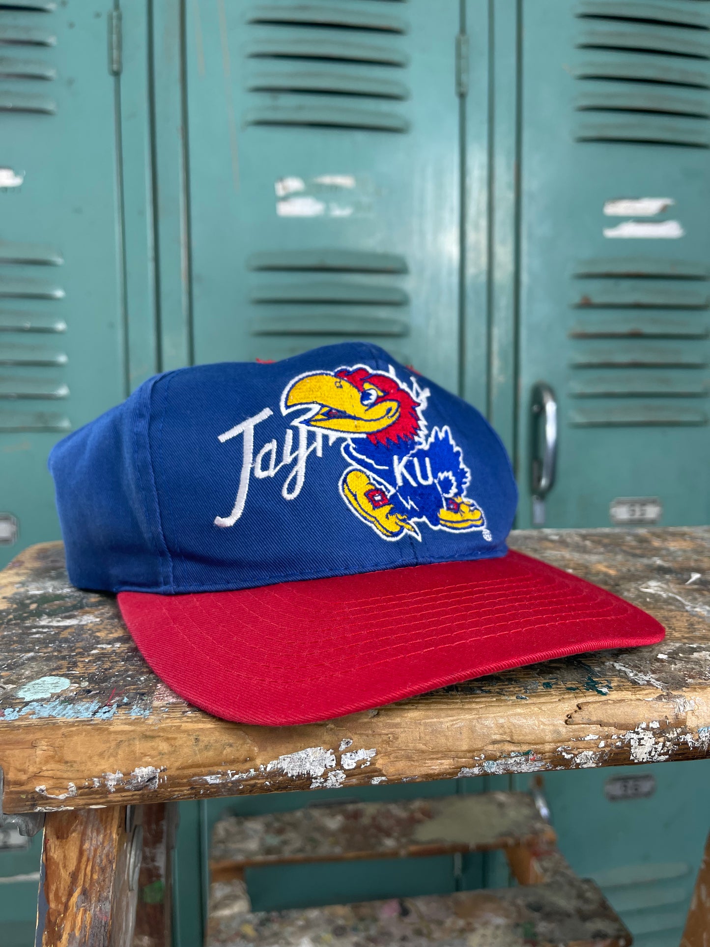 90’s Kansas Jayhawks Vintage College Basketball Snapback Hat (OSFA)