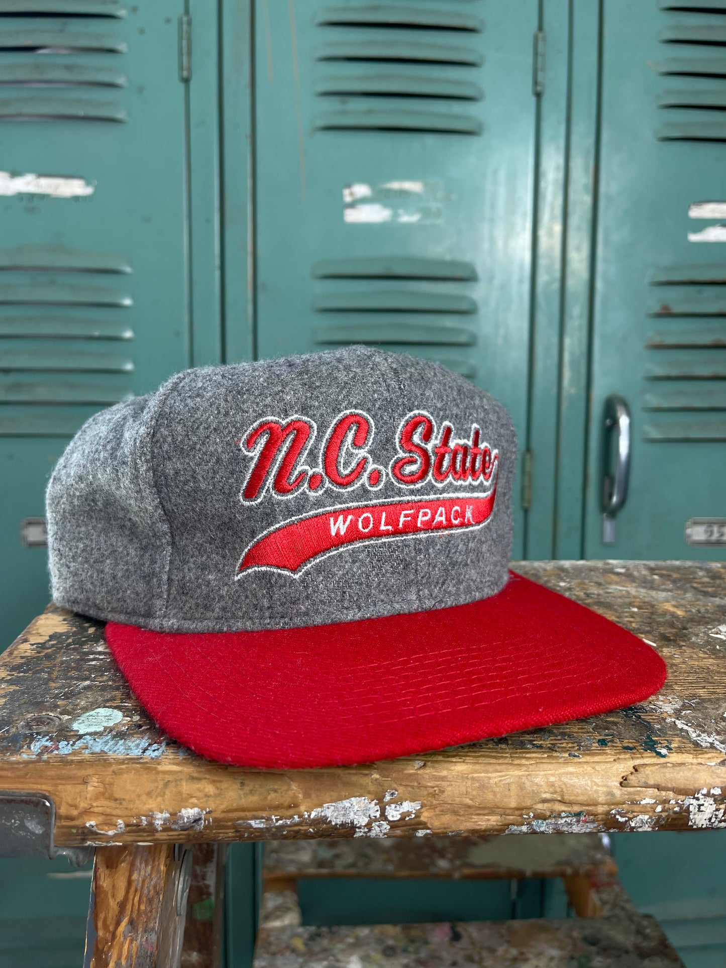 90’s NC State Wolfpack Vintage Starter Script Snapback Hat (OSFA)