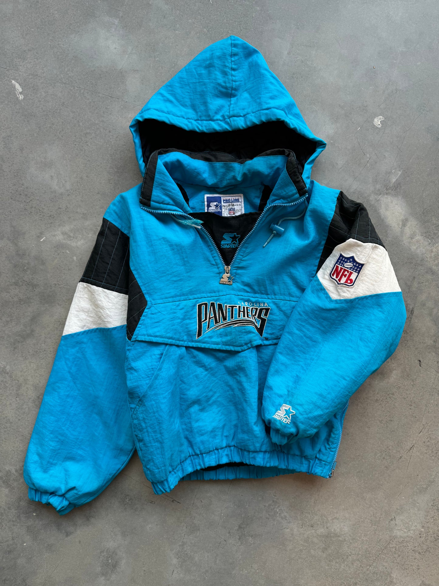 90’s Carolina Panthers Vintage Starter Electric Blue Half Zip NFL Puffer Jacket (Youth Medium)