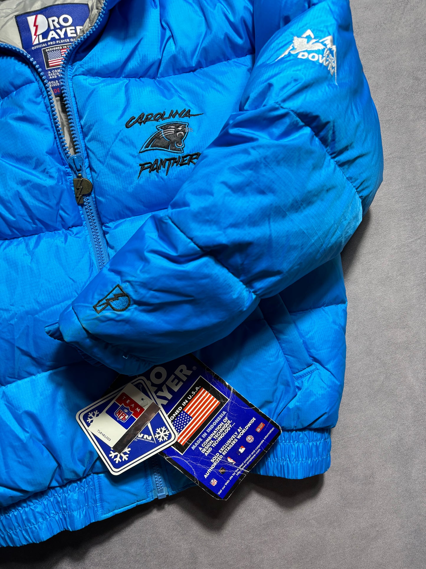 90’s Carolina Panthers Vintage Blue Cat Scratch Font Pro Player Down Bubble NFL Jacket - Deadstock (Medium)