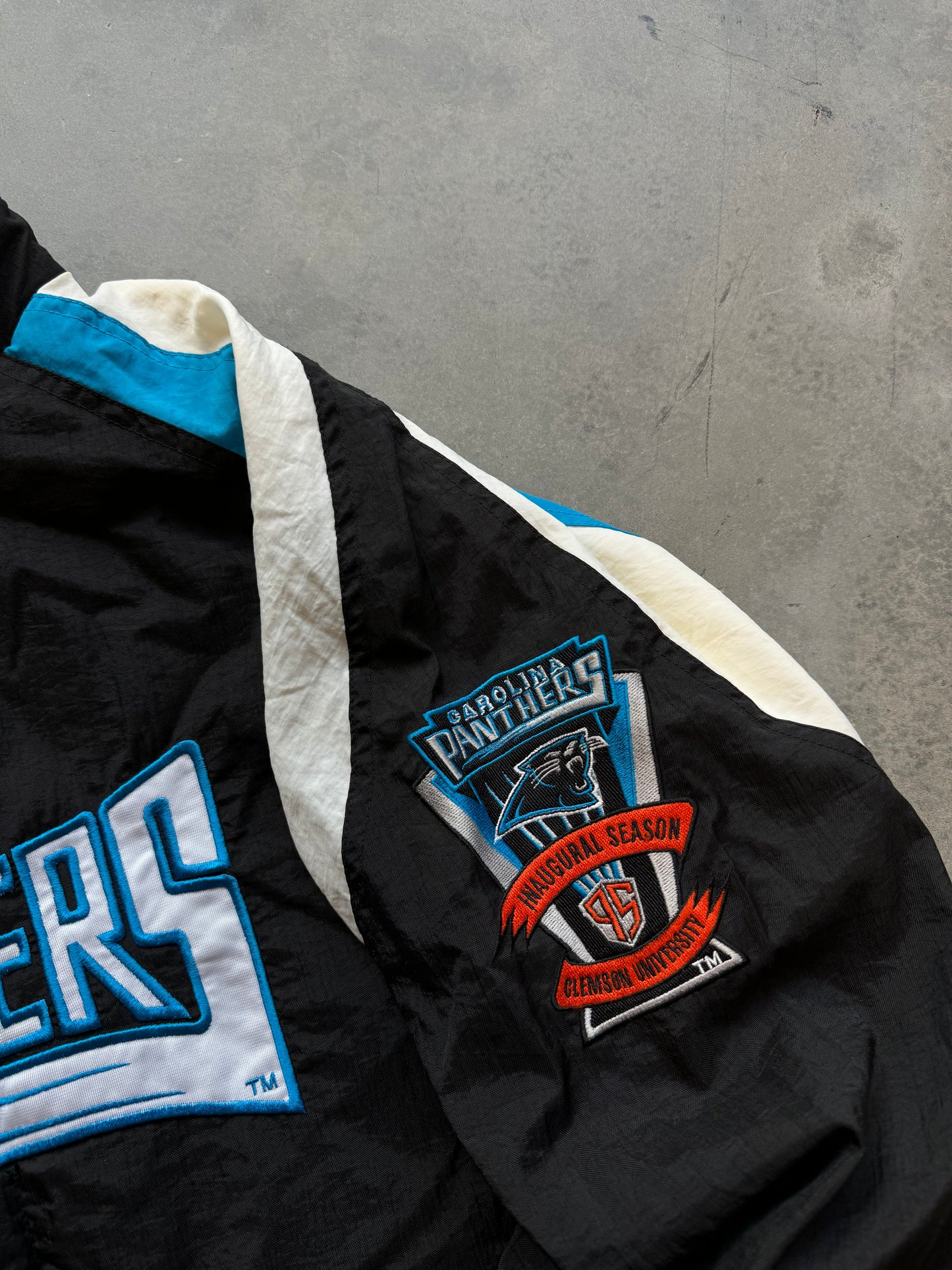 1995 Carolina Panthers Vintage Apex One Inaugural Season NFL Windbreaker Jacket (XL)