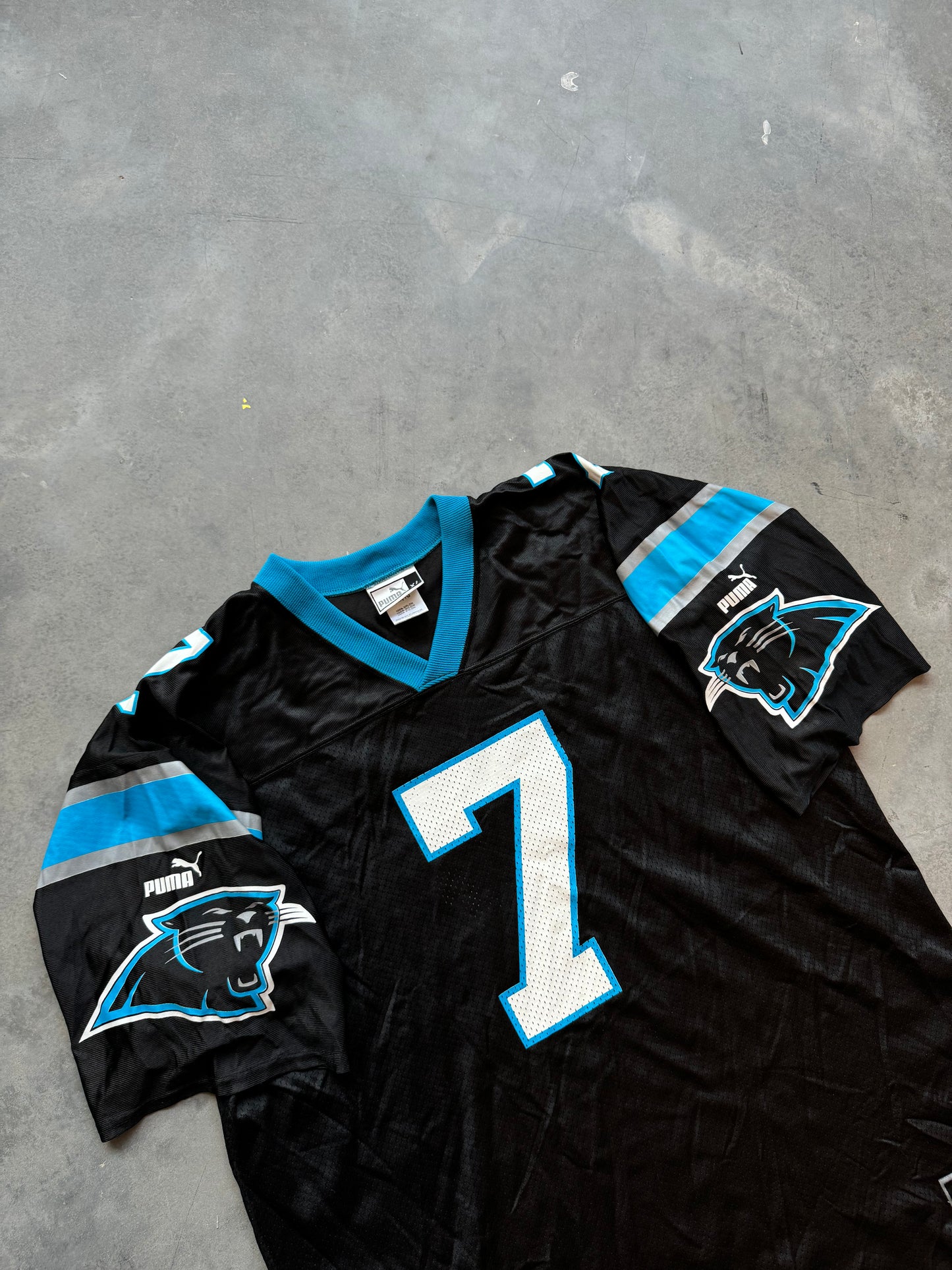 90’s Carolina Panthers Steve Beuerlein Vintage Black Puma NFL Jersey (XL)