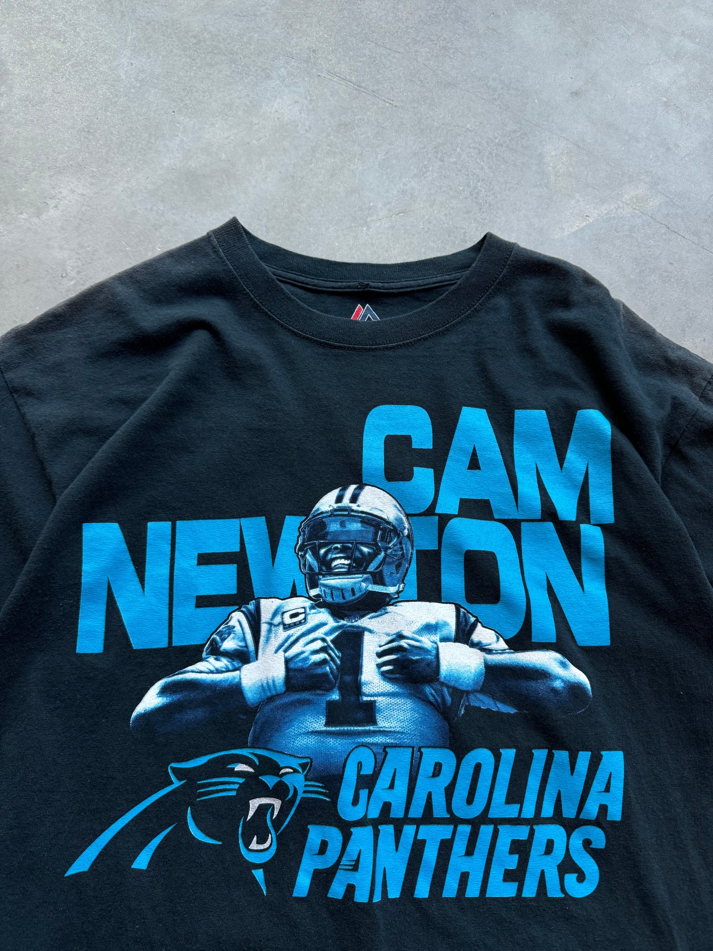 2014 Carolina Panthers Cam Newton Majestic NFL Player Tee (Large)