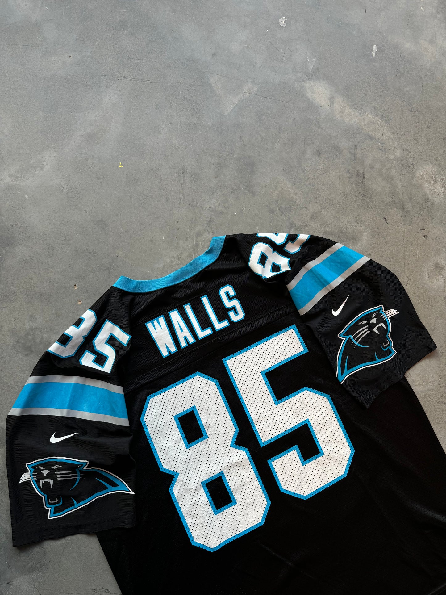 90’s Carolina Panthers Wesley Walls Vintage Nike Black NFL Jersey (XL)