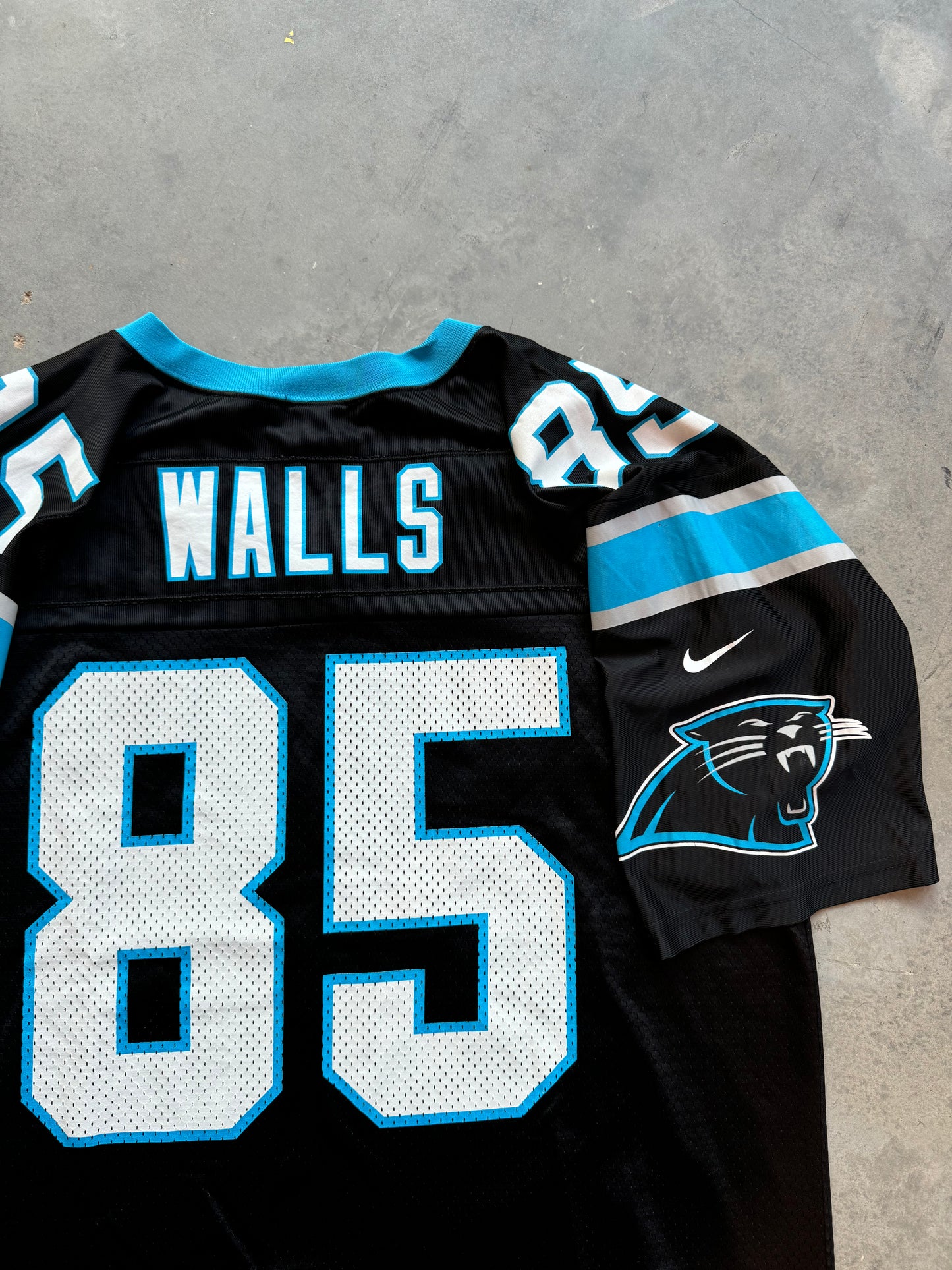 90’s Carolina Panthers Wesley Walls Vintage Nike Black NFL Jersey (XL)