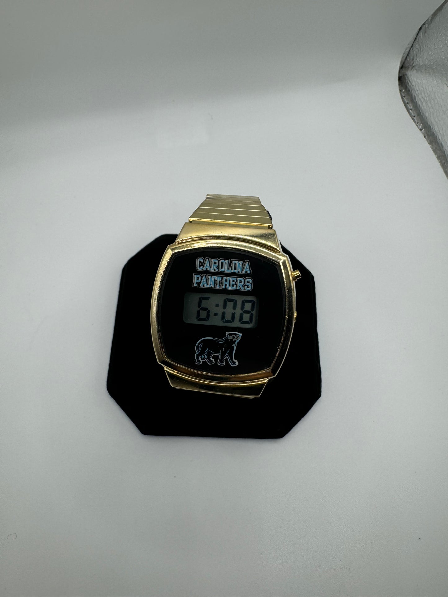 90’s Carolina Panthers Vintage Gold Tone Alternate Full Cat Logo NFL Digital Watch (OSFA)