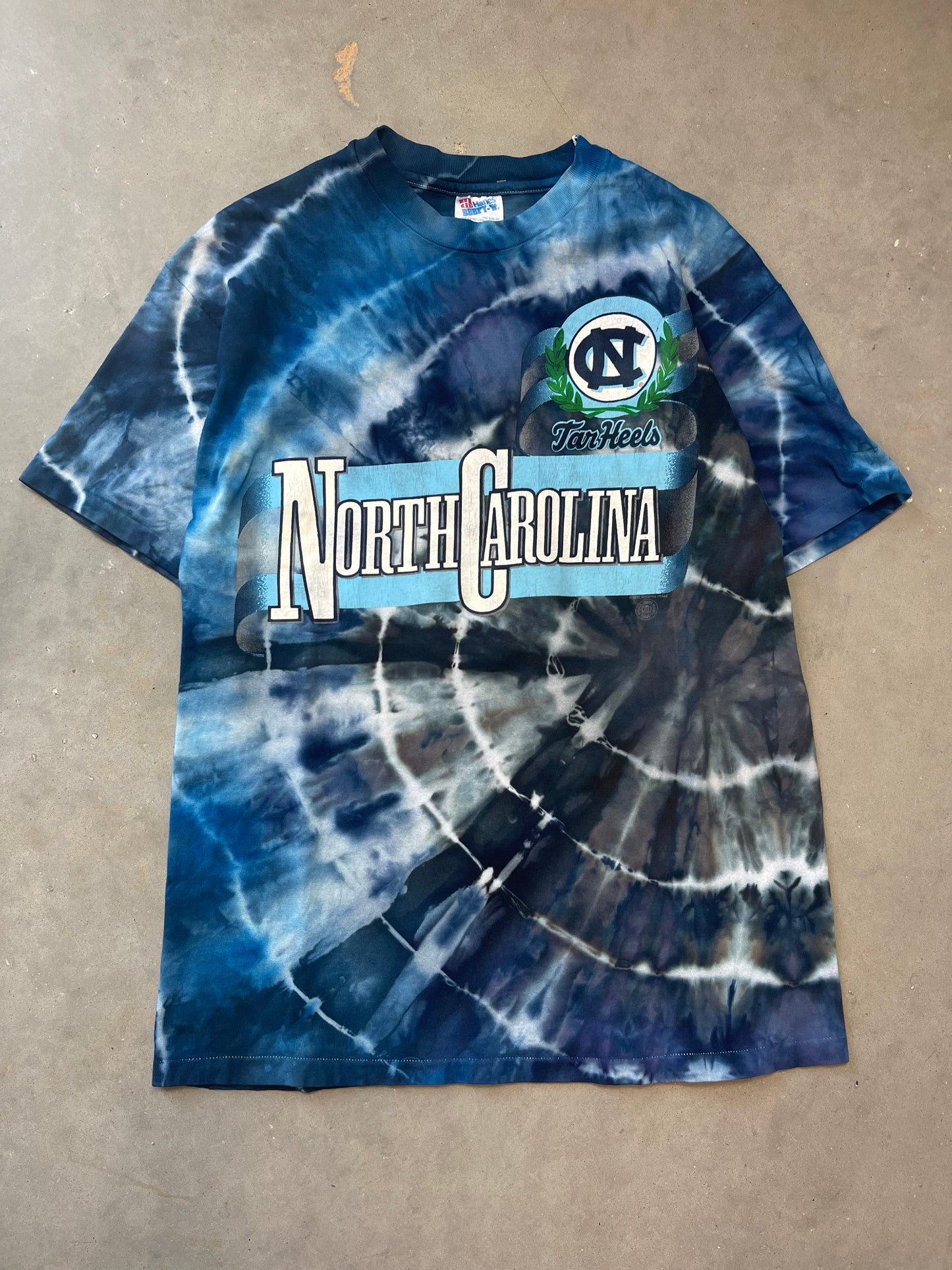 1992 UNC Tarheels Vintage Custom Tie Dye College Basketball Tee (Large)