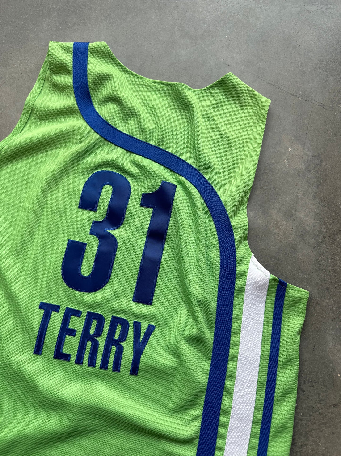 00’s Atlanta Hawks Jason Terry 1970-71 Green Reebok Fully Stitched NBA Throwback Authentic Jersey (52/XXL)