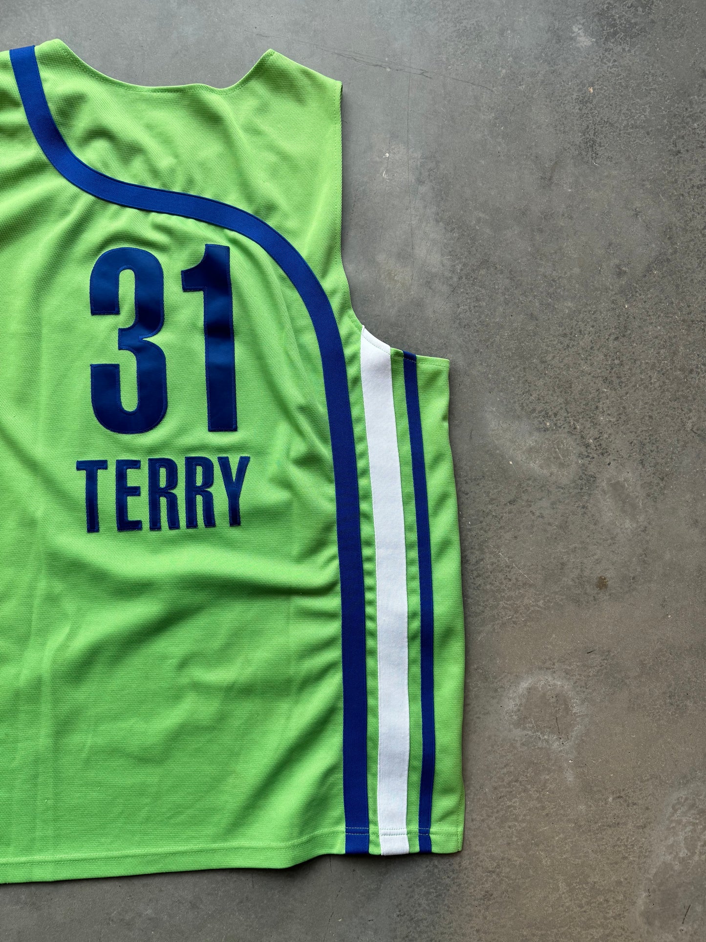 00’s Atlanta Hawks Jason Terry 1970-71 Green Reebok Fully Stitched NBA Throwback Authentic Jersey (52/XXL)