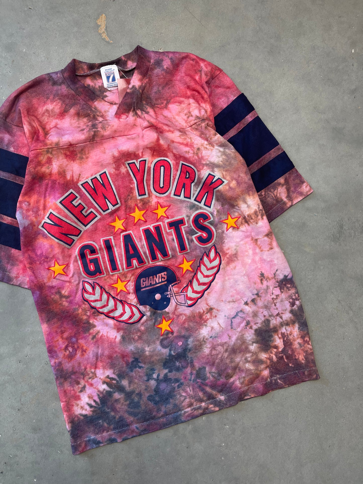 90’s New York Giants Vintage Logo 7 Custom Tie Dyed NFL Tee (Large)