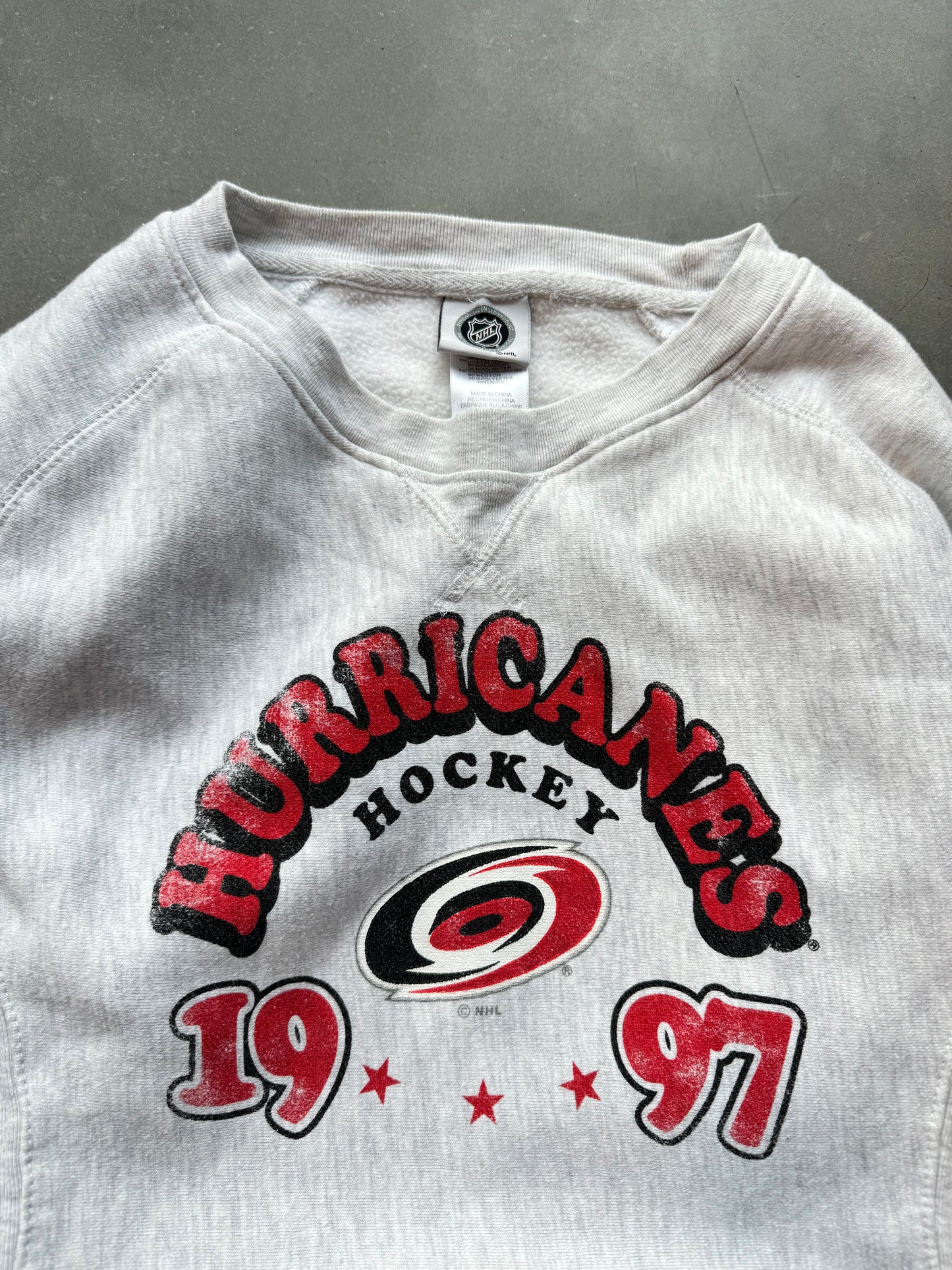 2010’s Carolina Hurricanes Heather Grey NHL Heavyweight Hockey Pullover Crewneck (Youth XL)