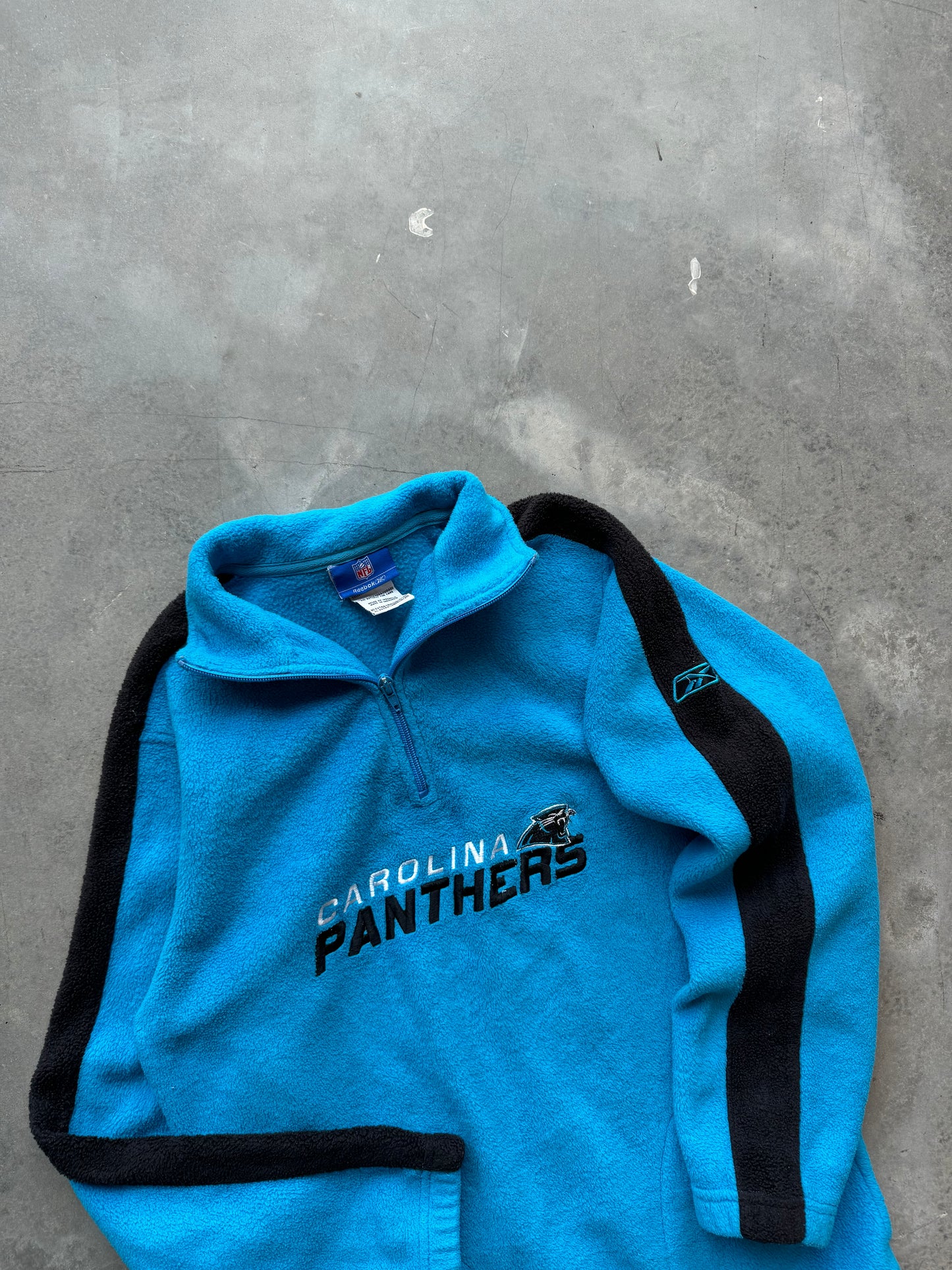 00’s Carolina Panthers Vintage Reebok Electric Blue NFL Fleece Pullover (Youth Large)