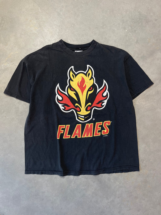 00’s Calgary Flames Vintage Big Mascot Logo NHL Tee (Large)