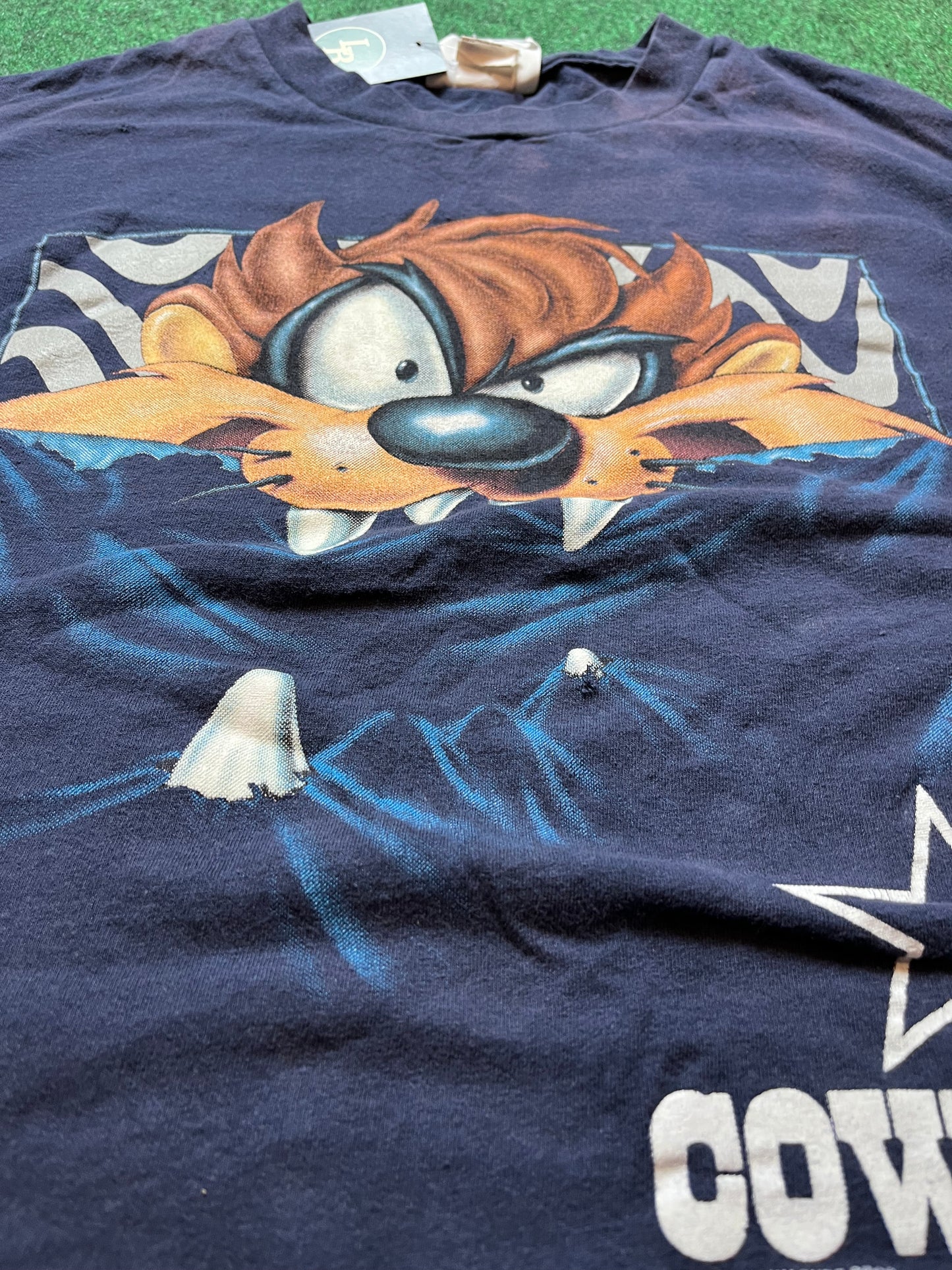 1996 Dallas Cowboys Looney Tunes Taz NFL Vintage Tee (XL)