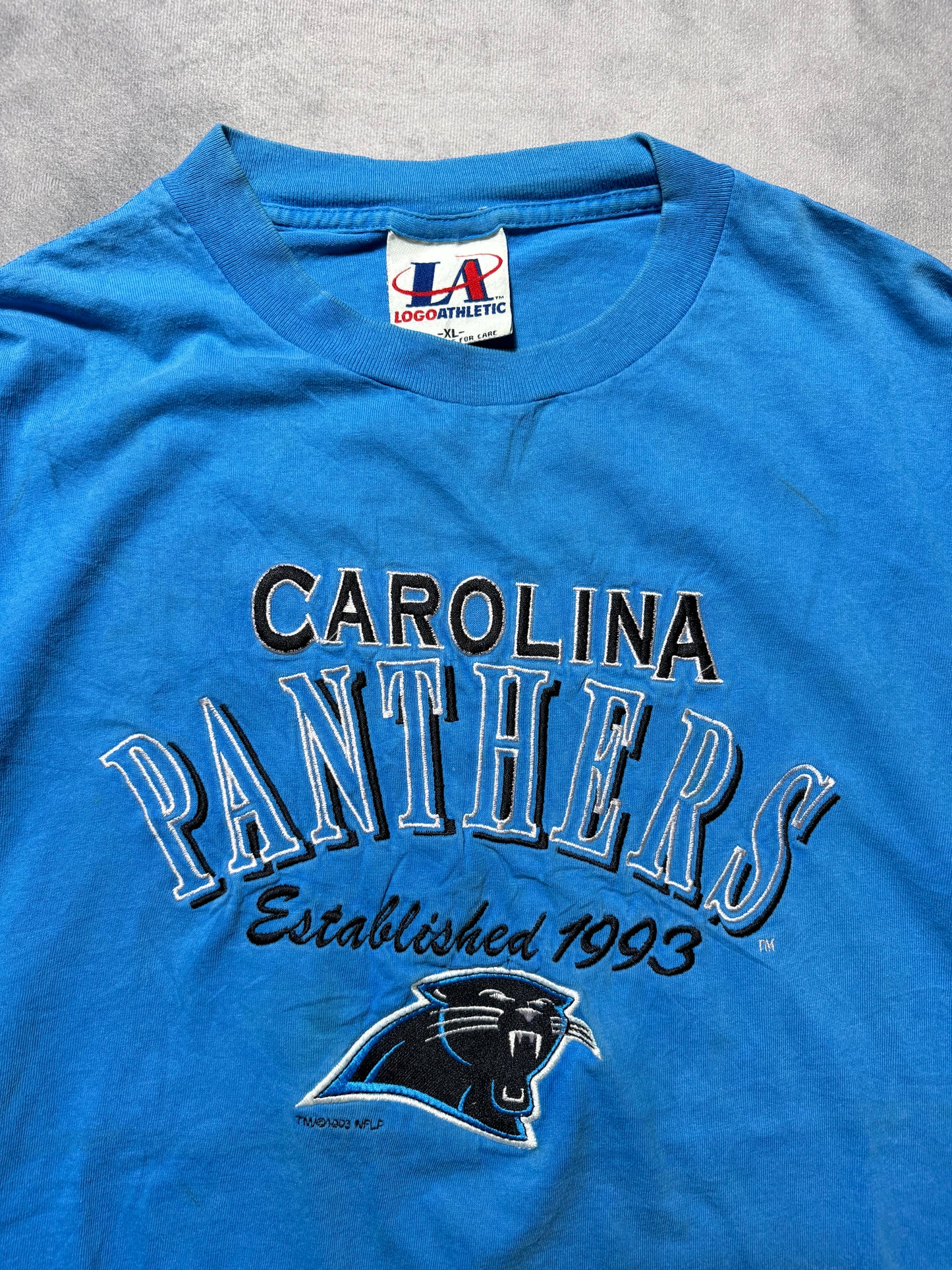 1993 Carolina Panthers Vintage Blue Logo Athletic Embroidered Spellout NFL Tee (XL)