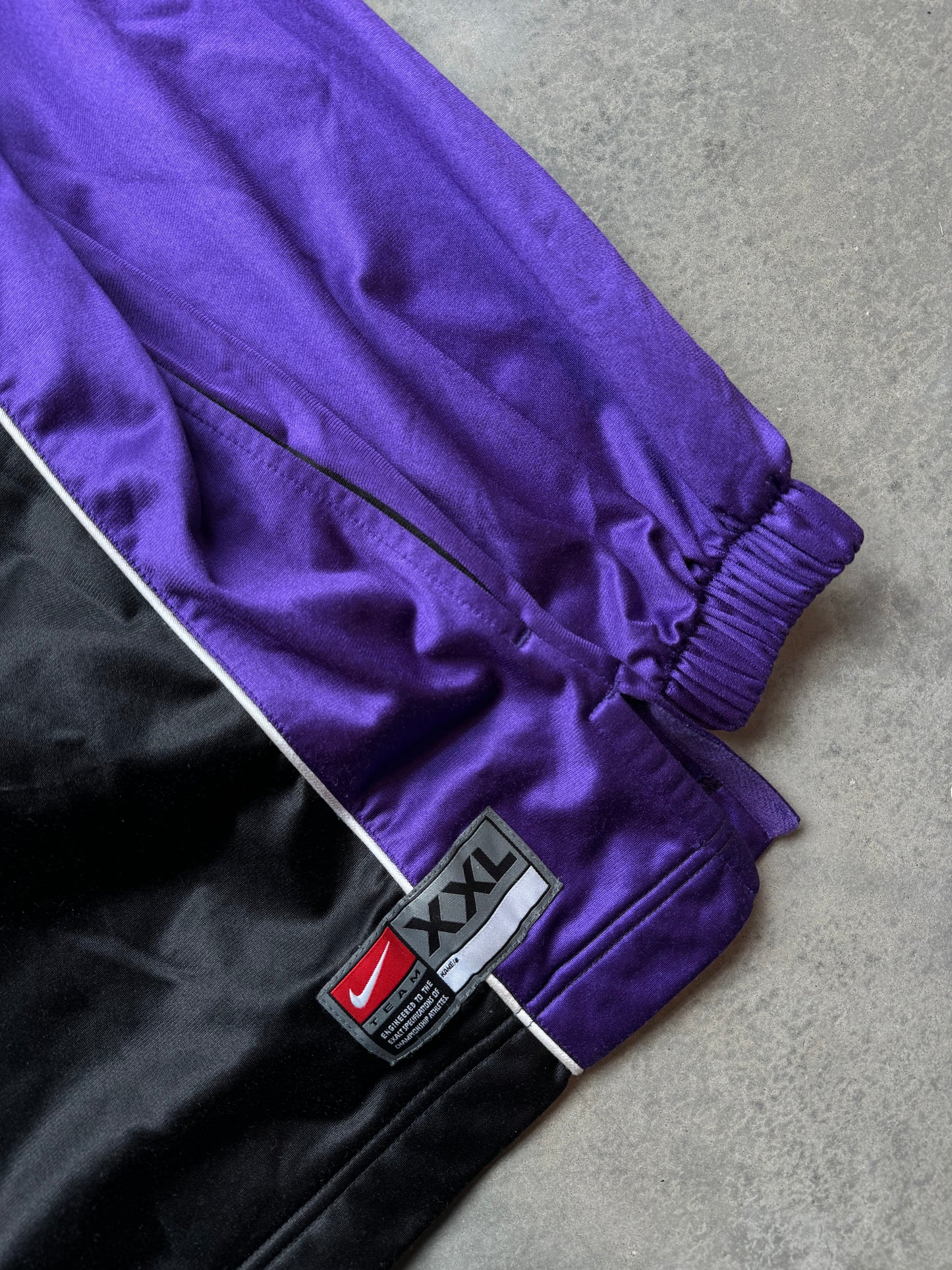 00’s Sacramento Kings Vintage Nike NBA Warm Up Jacket (XXL)