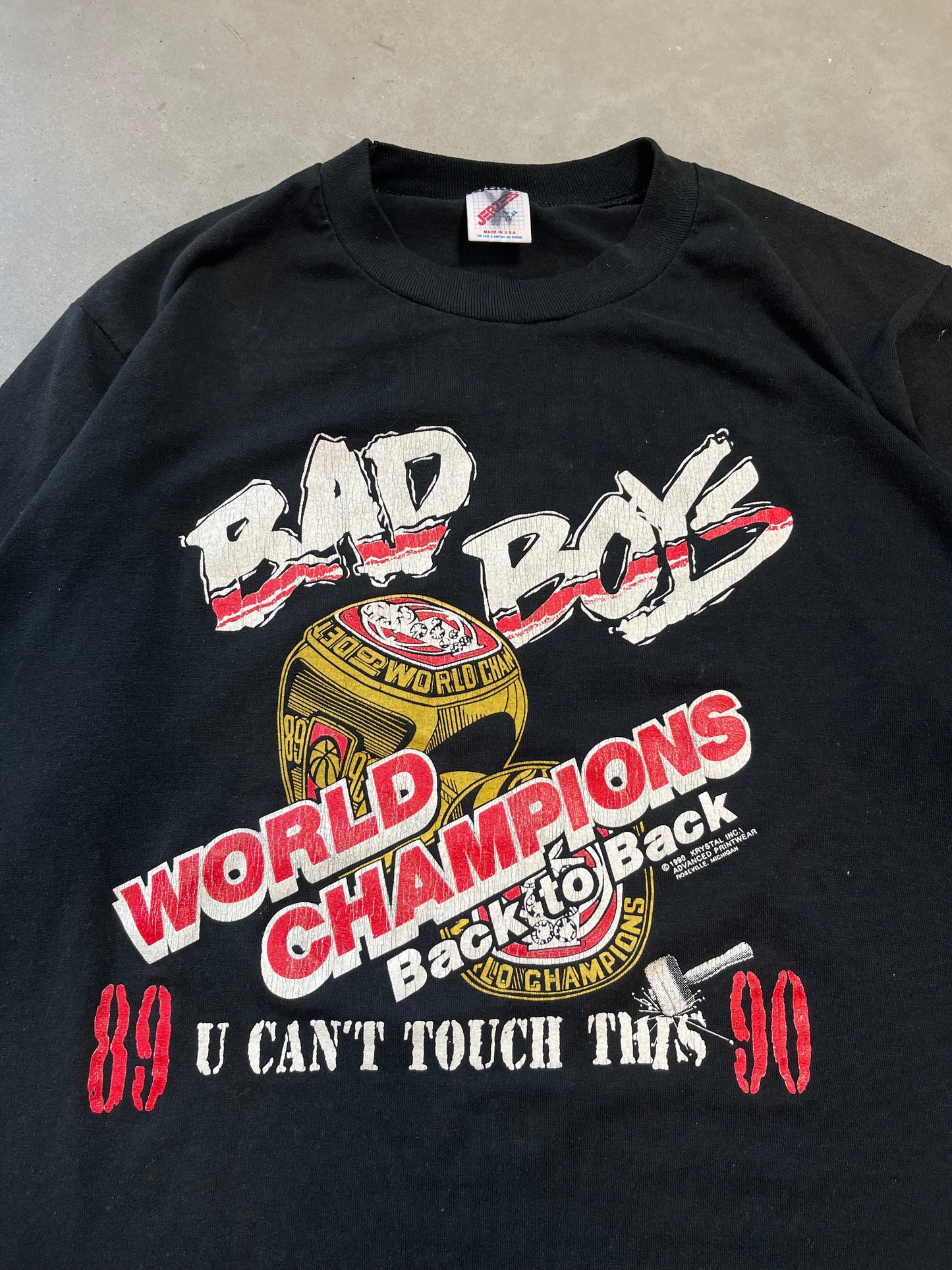 1989/90 Detroit Pistons Back to Back NBA Finals Champions Bad Boys “Hammer Time” Tee (Large)