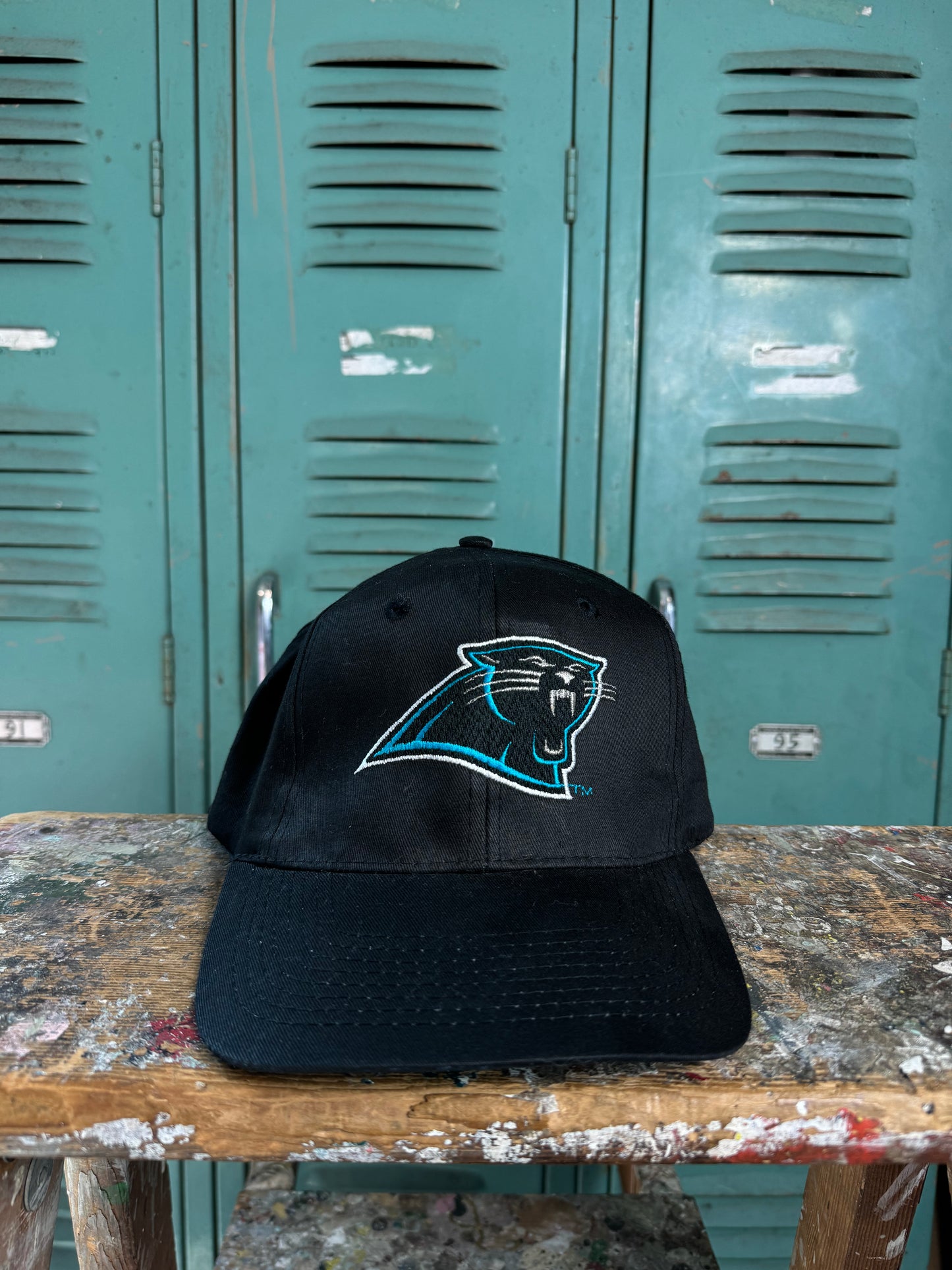 90’s Carolina Panthers Vintage Plain Logo NFL Snapback Hat (OSFA)