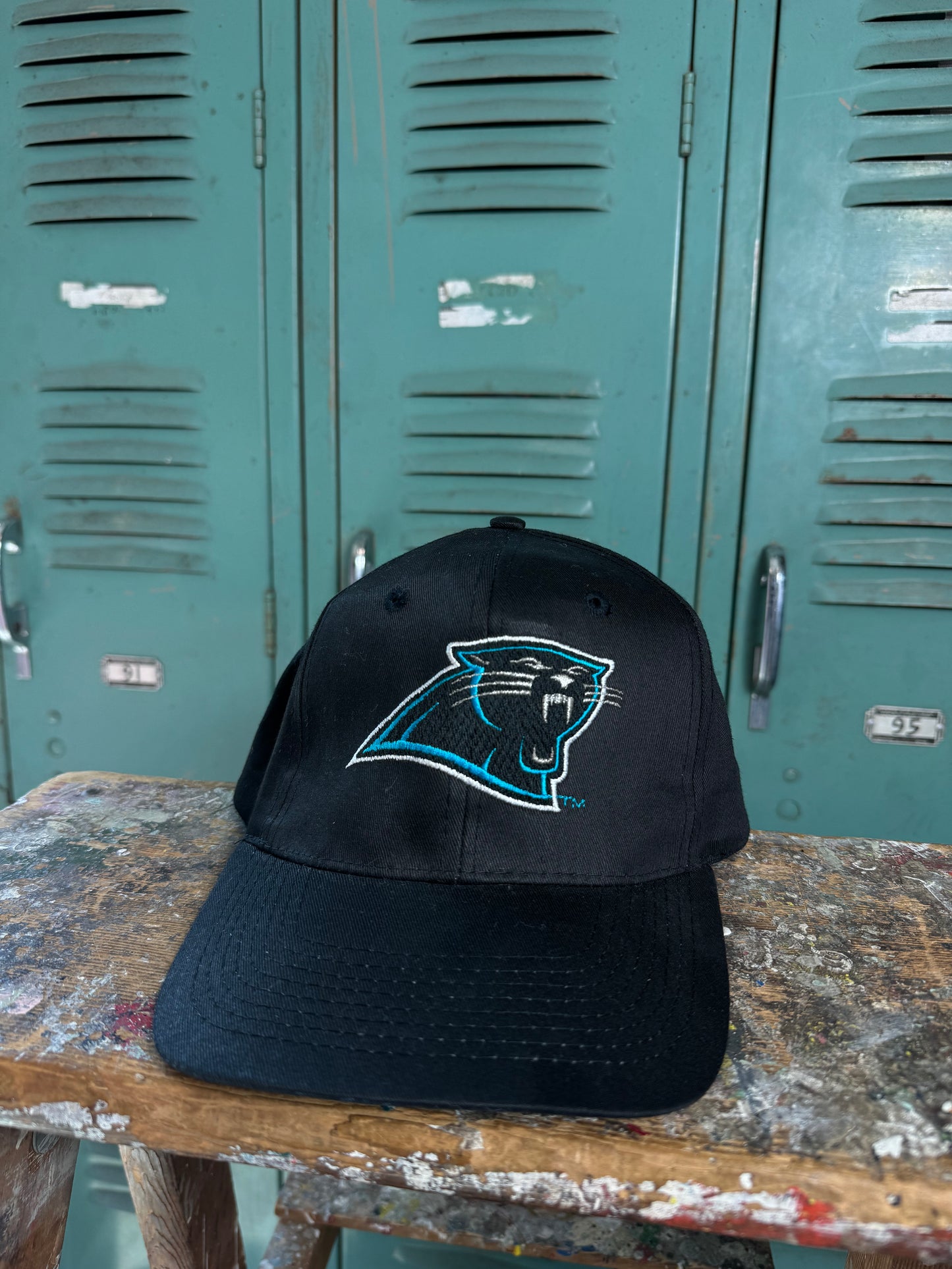 90’s Carolina Panthers Vintage Plain Logo NFL Snapback Hat (OSFA)