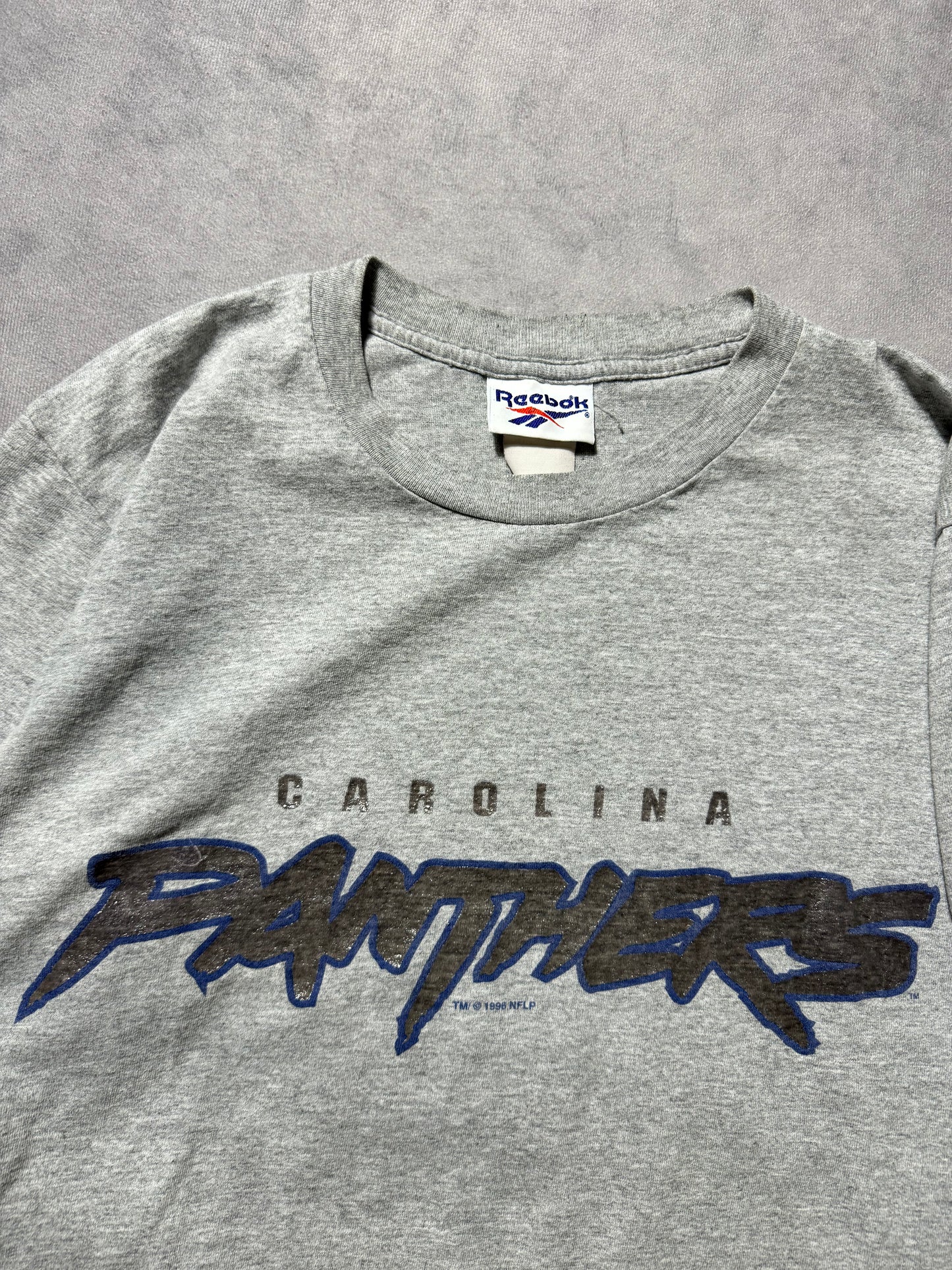 1996 Carolina Panthers Vintage Grey Reebok Cat Scratch Font NFL Tee (Medium)