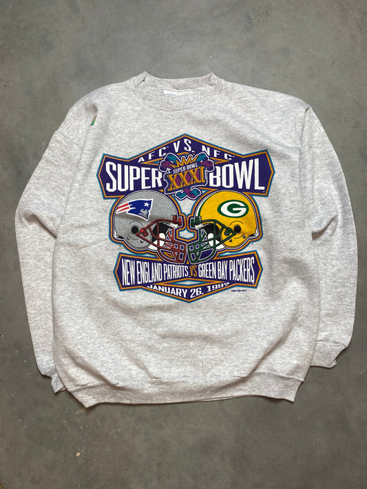 1997 Super Bowl XXXI Patriots vs Packers Helmets NFL Crewneck (XL)