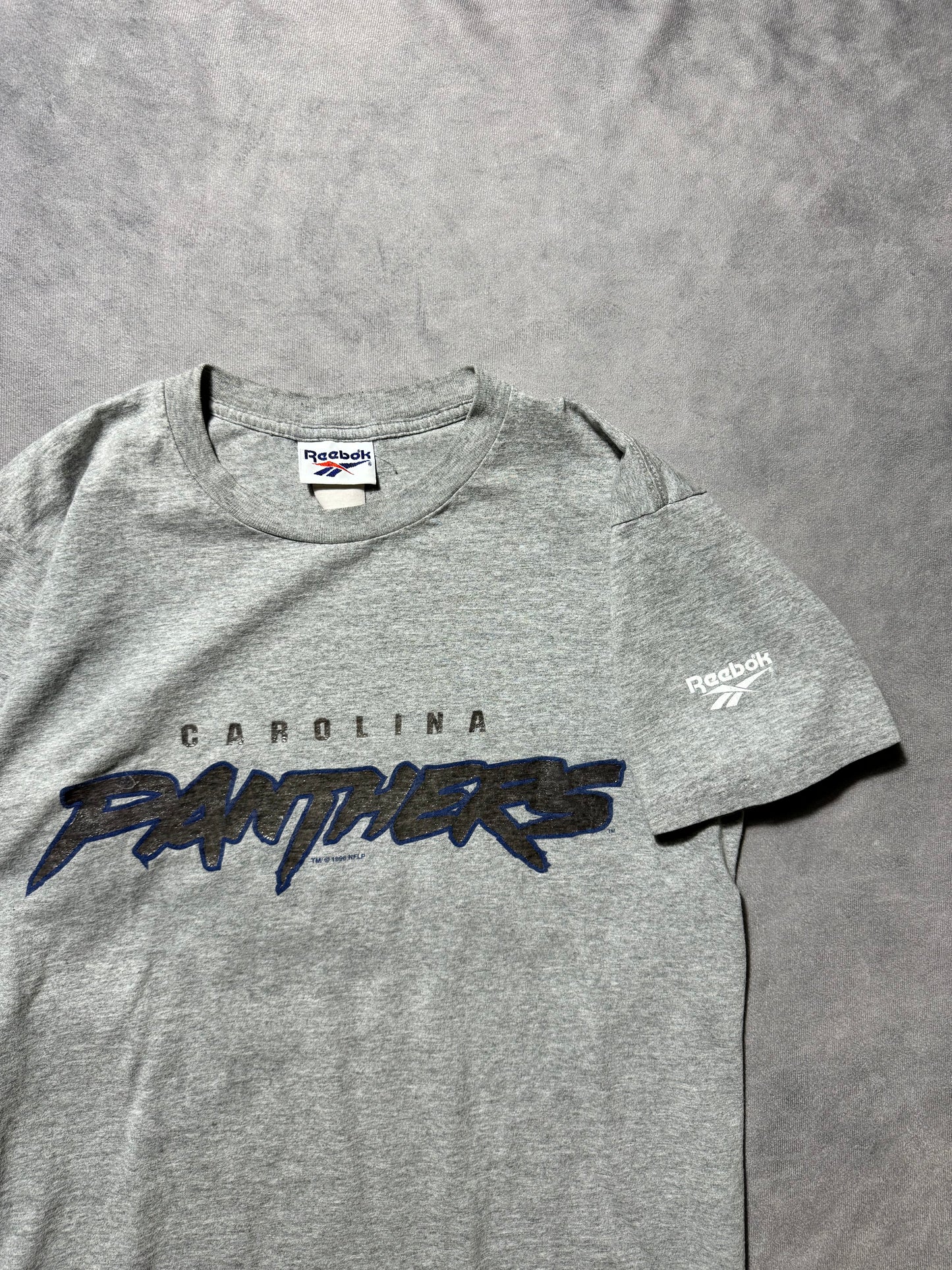 1996 Carolina Panthers Vintage Grey Reebok Cat Scratch Font NFL Tee (Medium)
