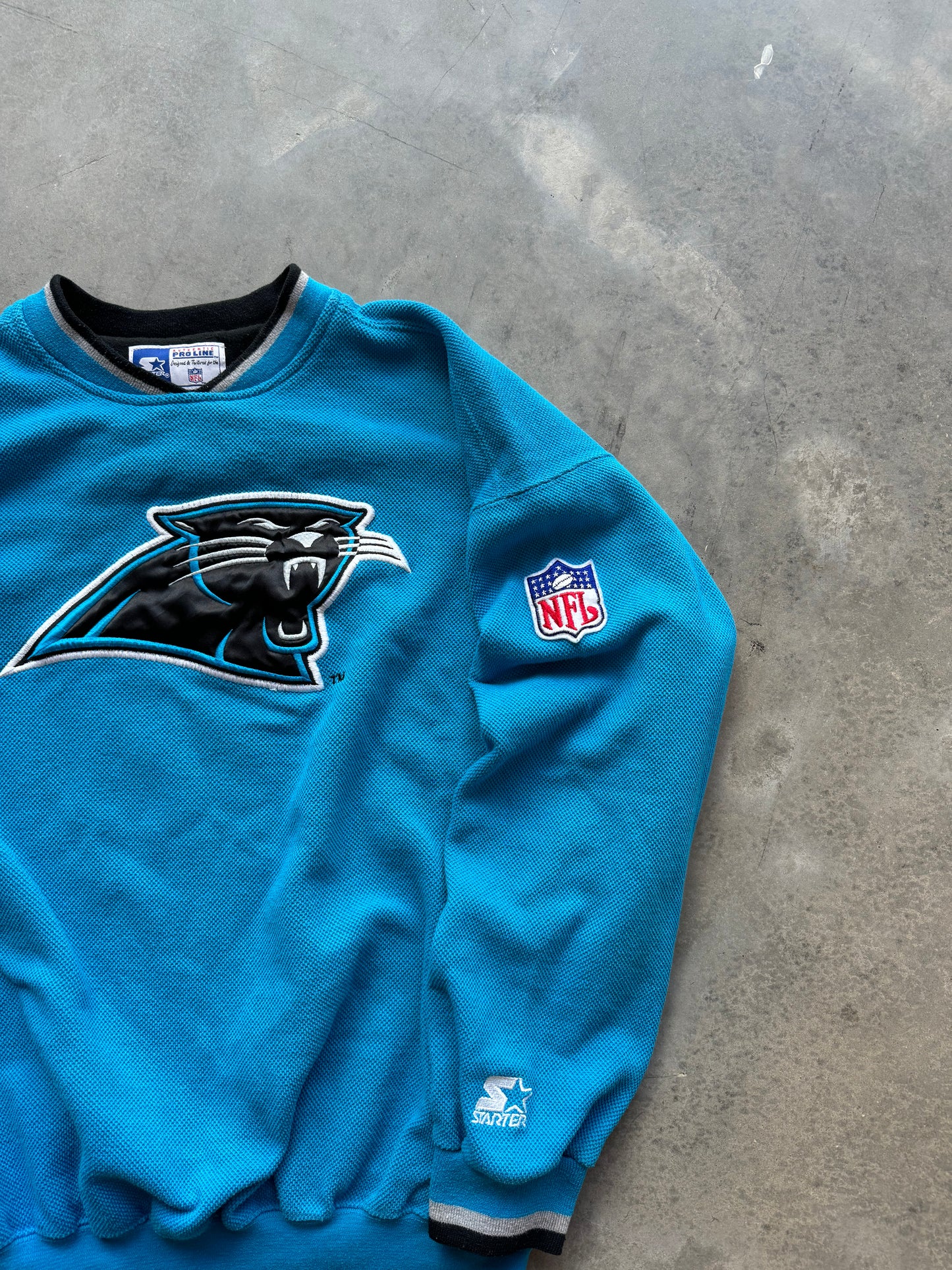 90’s Carolina Panthers Vintage Starter Electric Blue Knitted Heavyweight NFL Crewneck (Large)