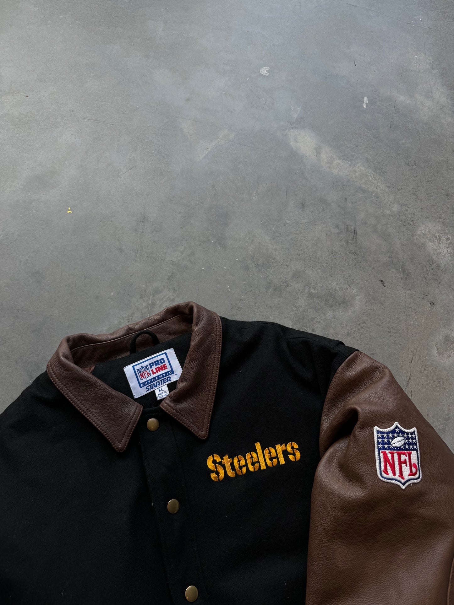 90’s Pittsburgh Steelers Vintage Starter Ultra Heavyweight NFL Varsity Jacket (XL)