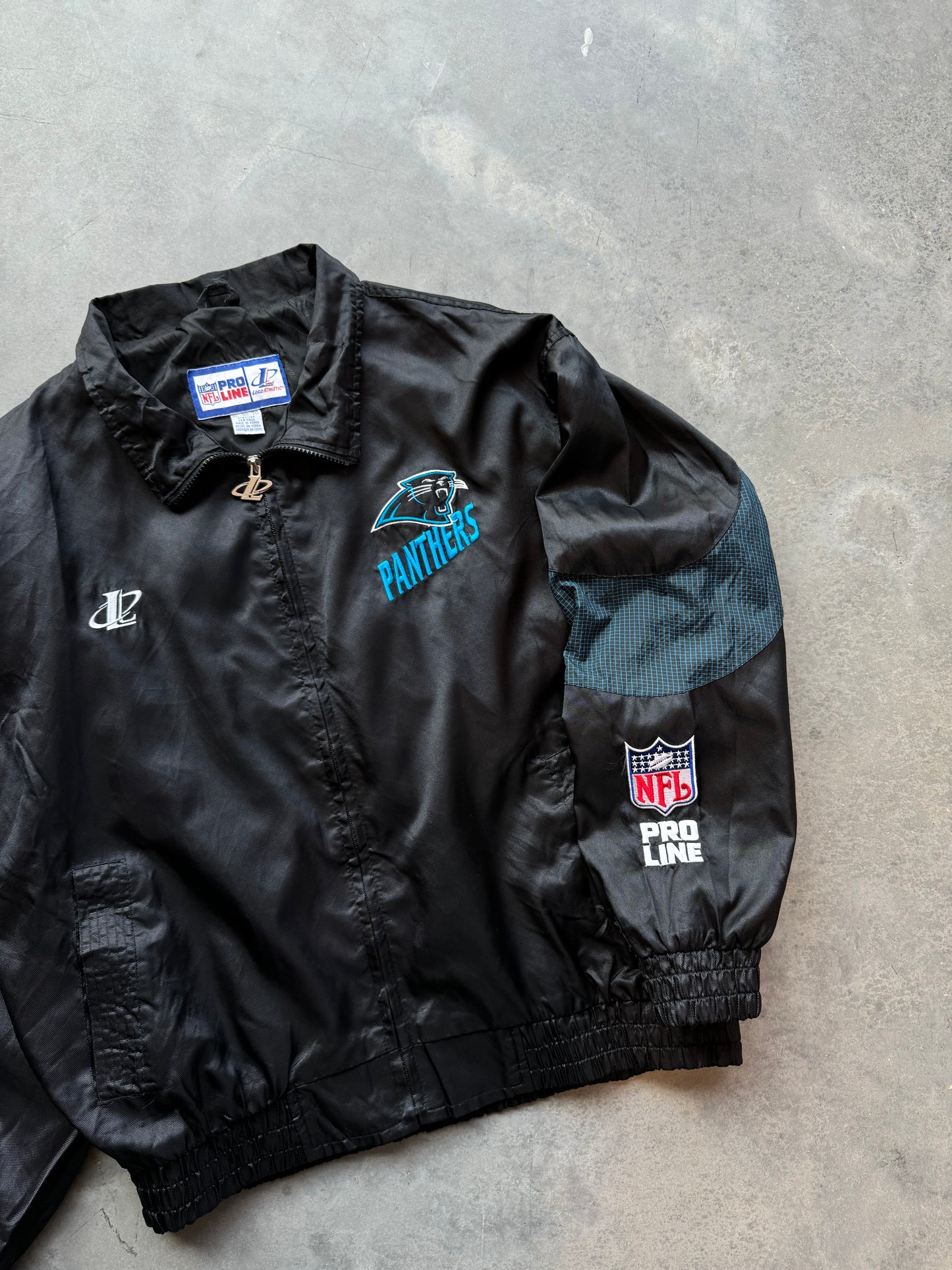 90’s Carolina Panthers Vintage Logo Athletic NFL Pro Line Embroidered Windbreaker Jacket (XL)