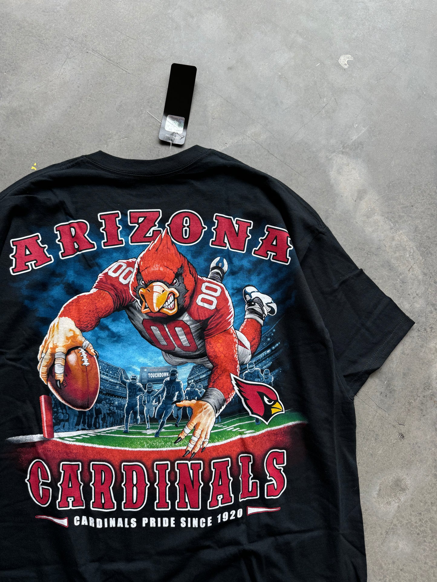 00’s Arizona Cardinals Realistic Bird NFL Majestic Tee - Deadstock (XL)