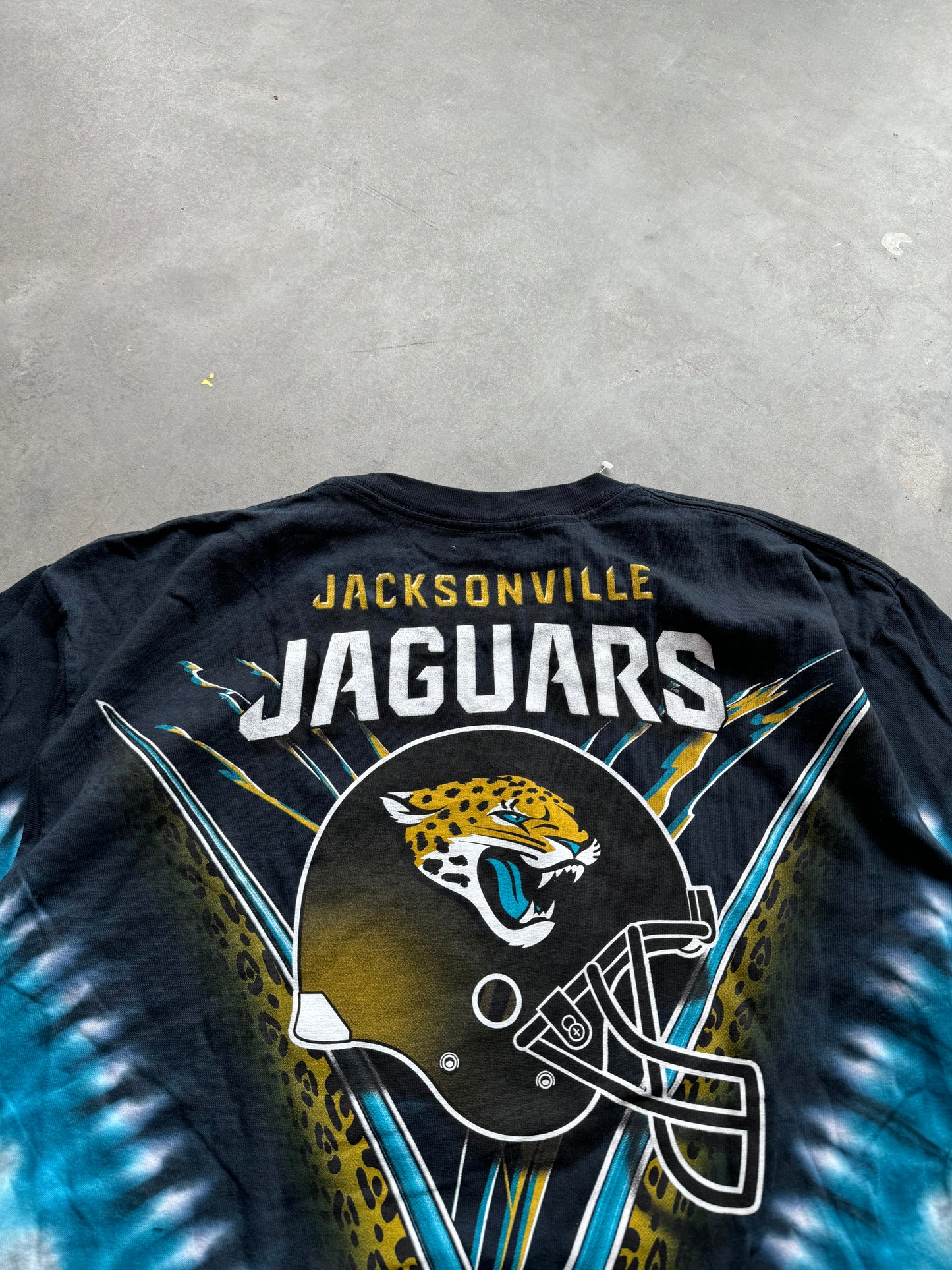 00’s Jacksonville Jaguars Tie Dye Majestic All Over Print NFL Tee - Deadstock (Large)