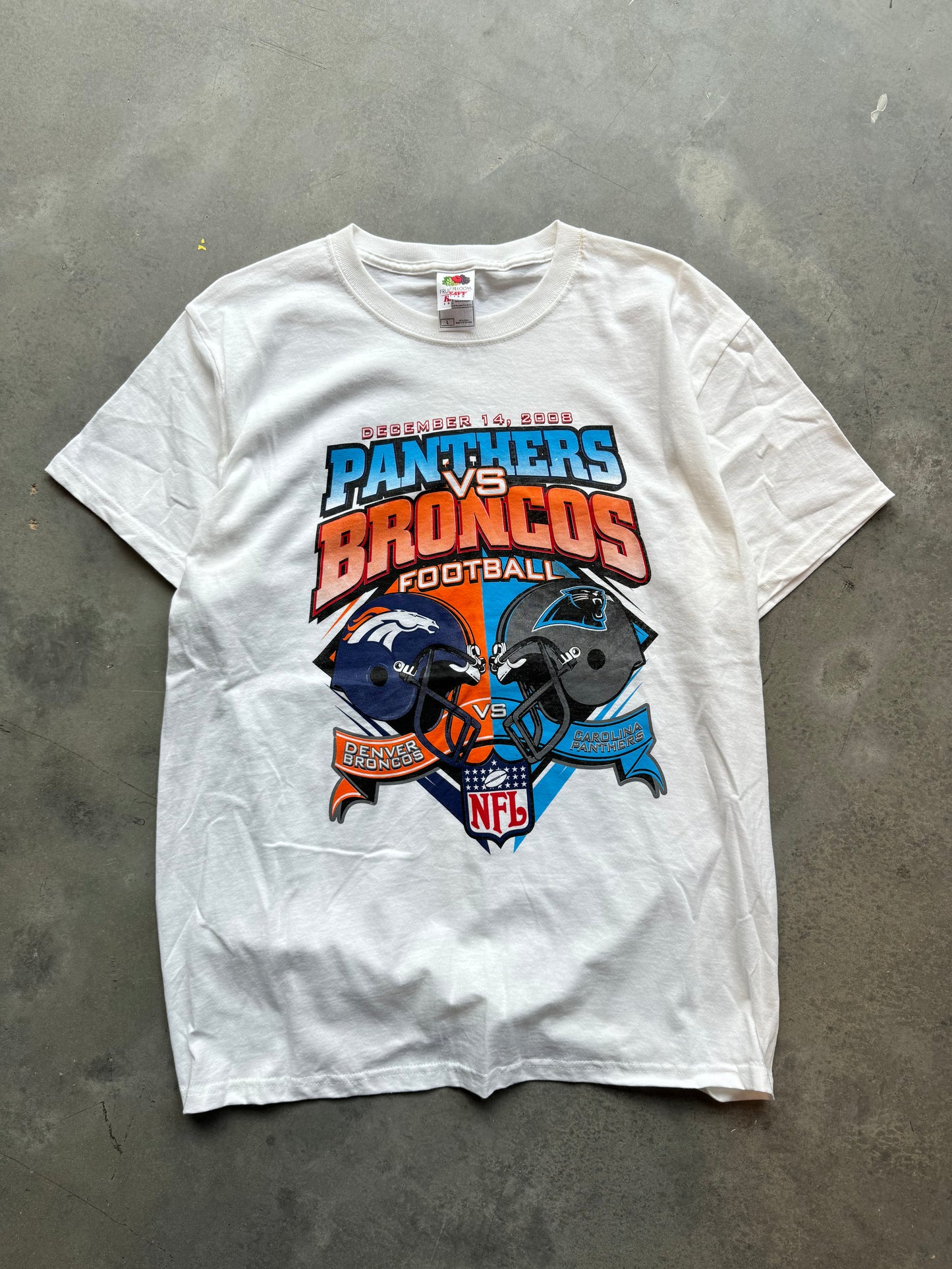 2008 Carolina Panthers vs. Denver Broncos Vintage NFL Match Up Tee - Deadstock (Large)