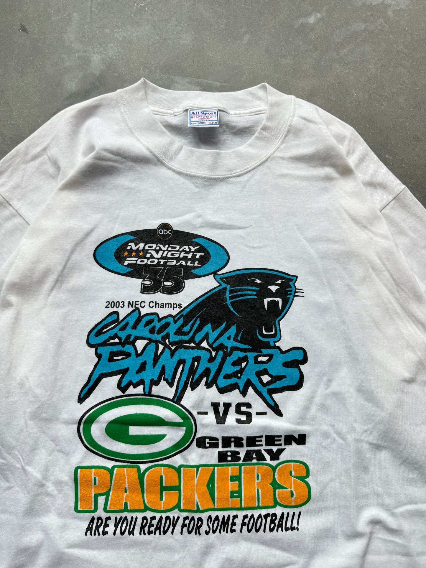 2004 Carolina Panthers vs. Green Bay Packers Monday Night Football Kickoff Weekend Vintage NFL Tee - Deadstock (XL)