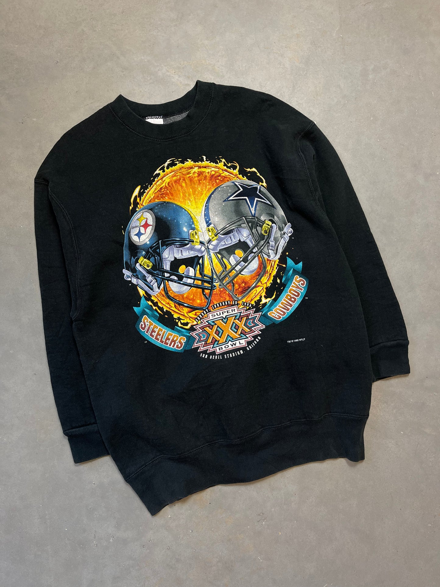 1996 Pittsburgh Steelers vs. Dallas Cowboys Super Bowl XXX Vintage Salem Sportswear Match Up NFL Crewneck (Large)