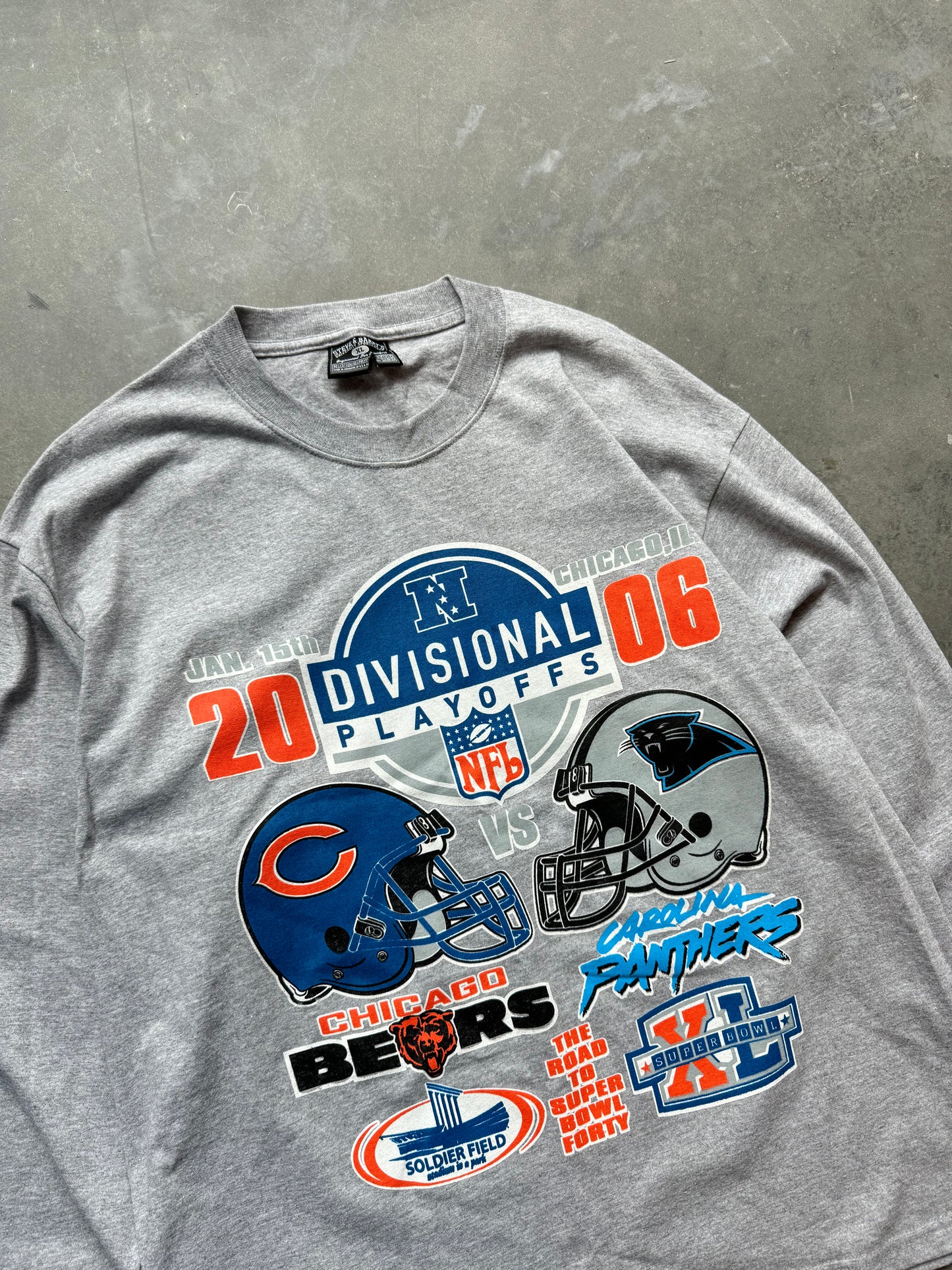 2006 Carolina Panthers vs. Chicago Bears NFL Divisional Playoffs Vintage Longsleeve Tee - Deadstock (XL)