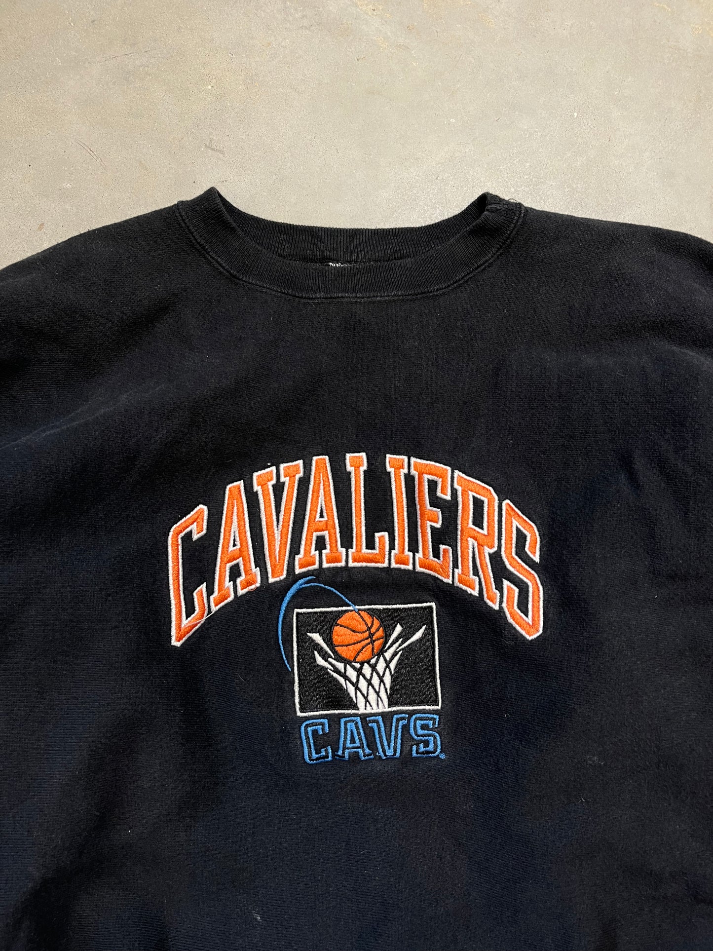 90’s Cleveland Cavaliers Vintage Champion Reverse Heavyweight Crewneck (XL)