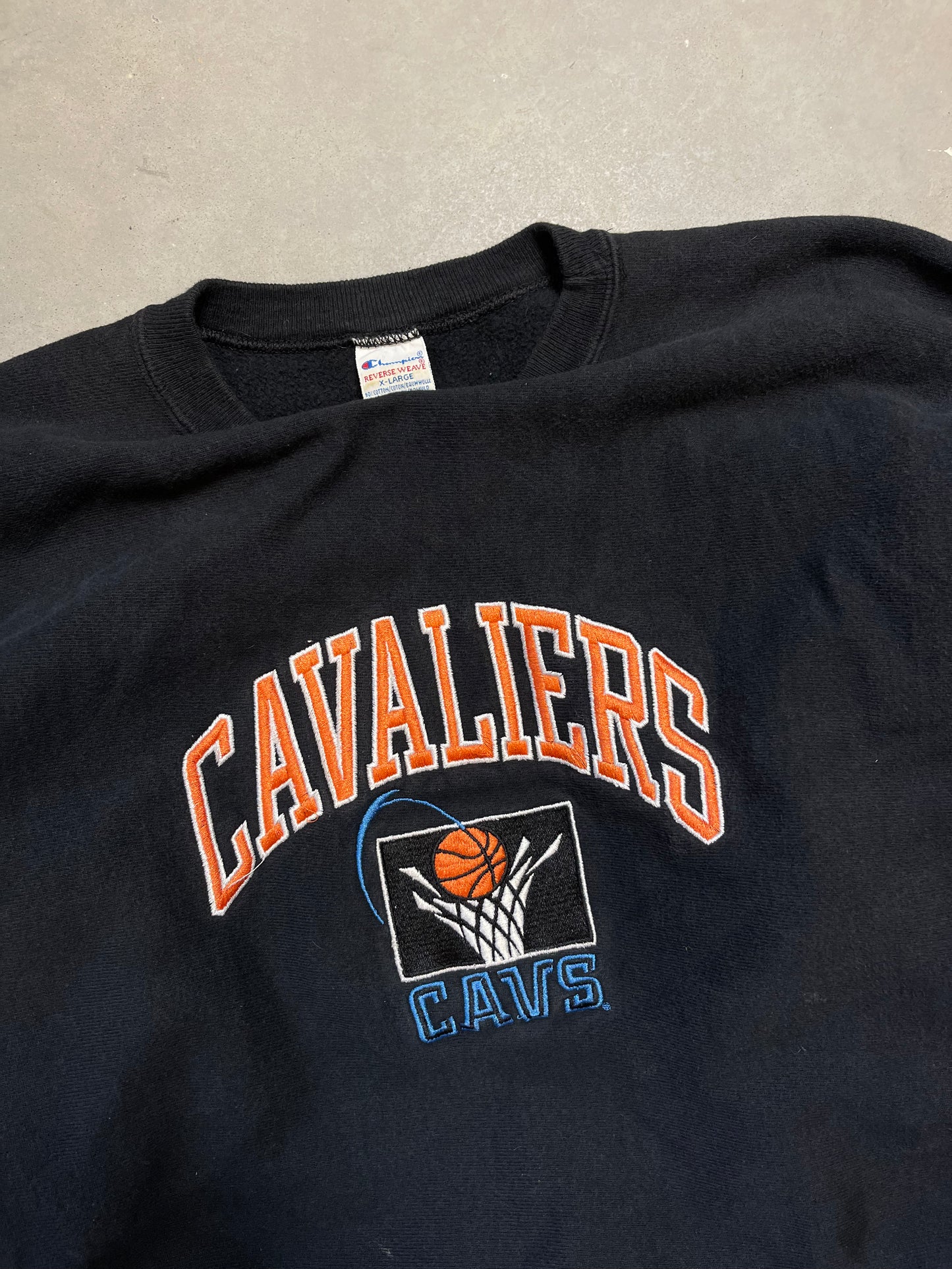 90’s Cleveland Cavaliers Vintage Champion Reverse Heavyweight Crewneck (XL)