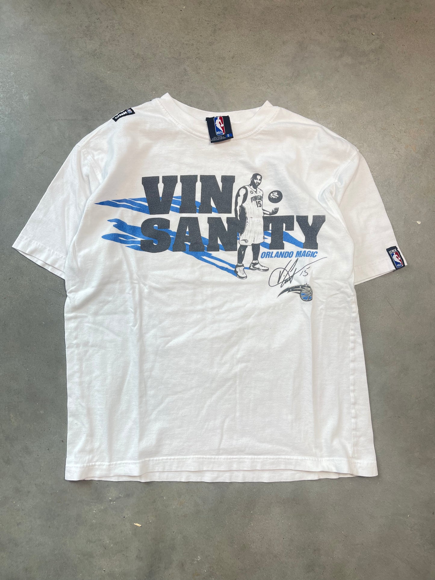 00’s Orlando Magic Vince Carter “Vinsanity” Vintage Unk NBA Tee (Small)