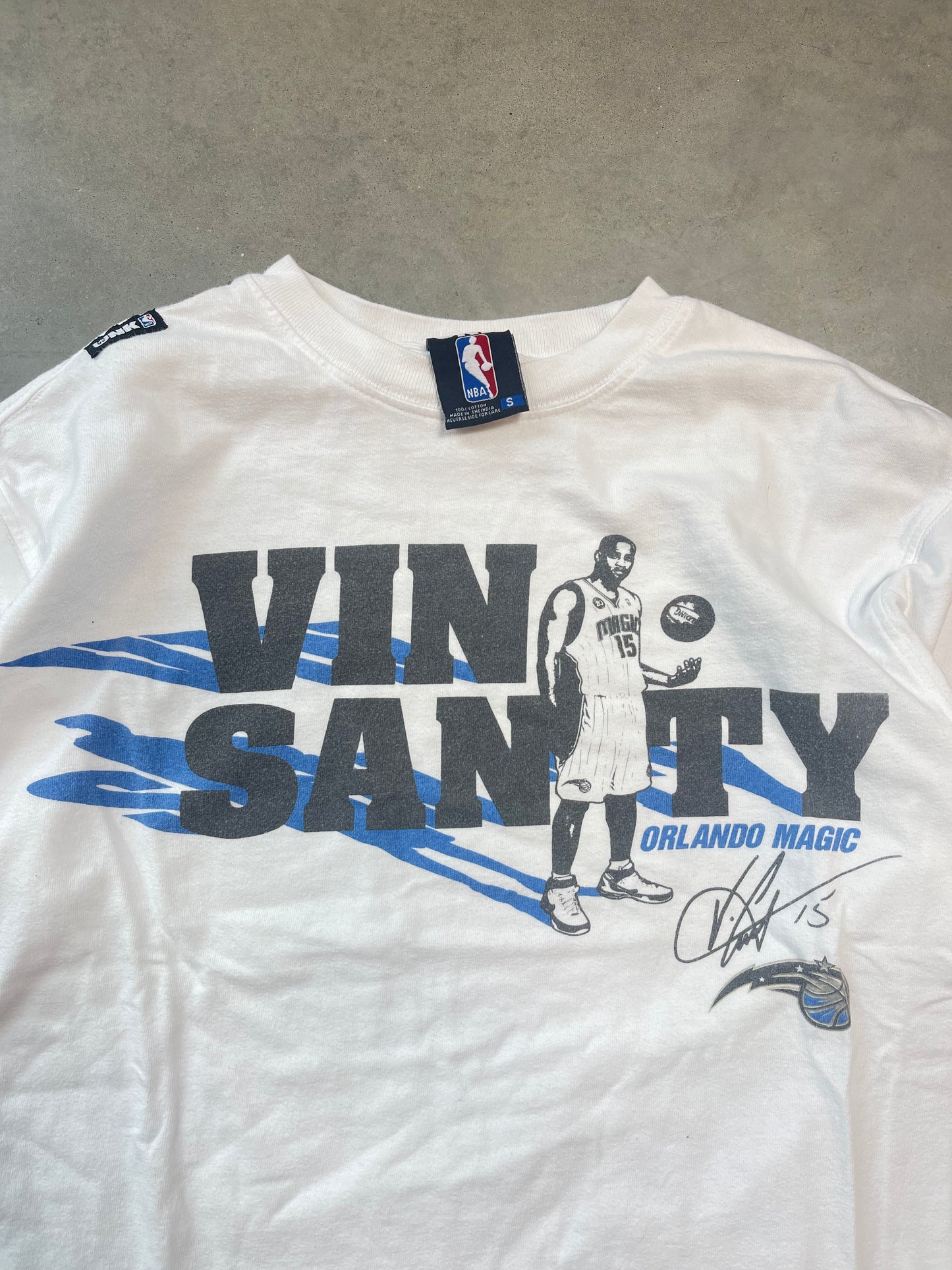 00’s Orlando Magic Vince Carter “Vinsanity” Vintage Unk NBA Tee (Small)