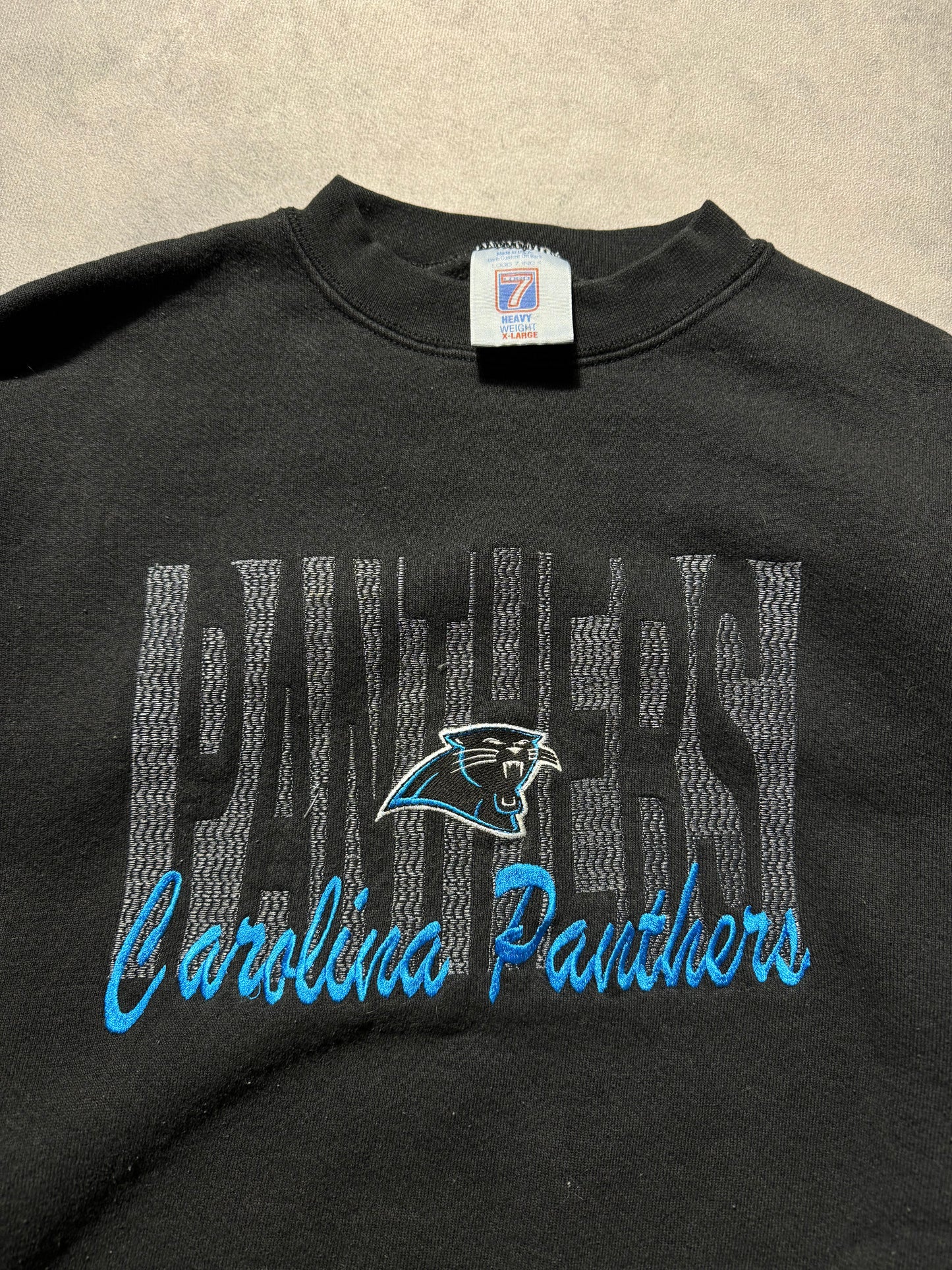 90’s Carolina Panthers Vintage Black Logo 7 Embroidered NFL Crewneck (XL)