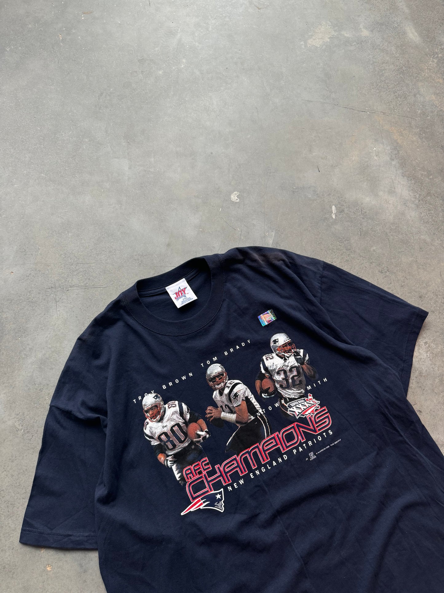 2002 New England Patriots Super Bowl XXXVI Champions Vintage NFL Tee - Deadstock (XXL)