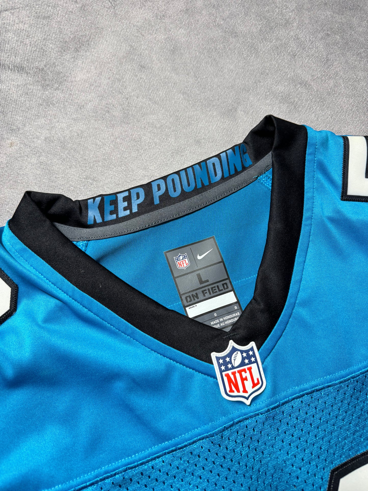 2016 Carolina Panthers Luke Kuechly Nike Alternate Blue Vapor Limited Stitched On Field NFL Jersey (Large)