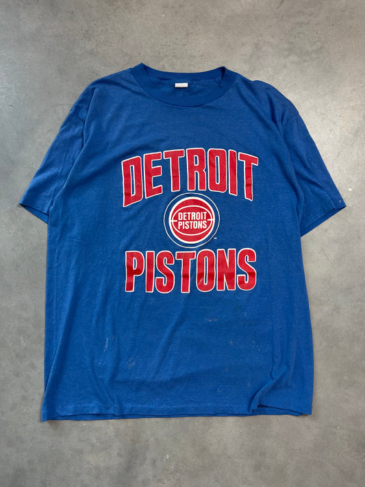 90’s Detroit Pistons Vintage NBA Logo Tee (Large)