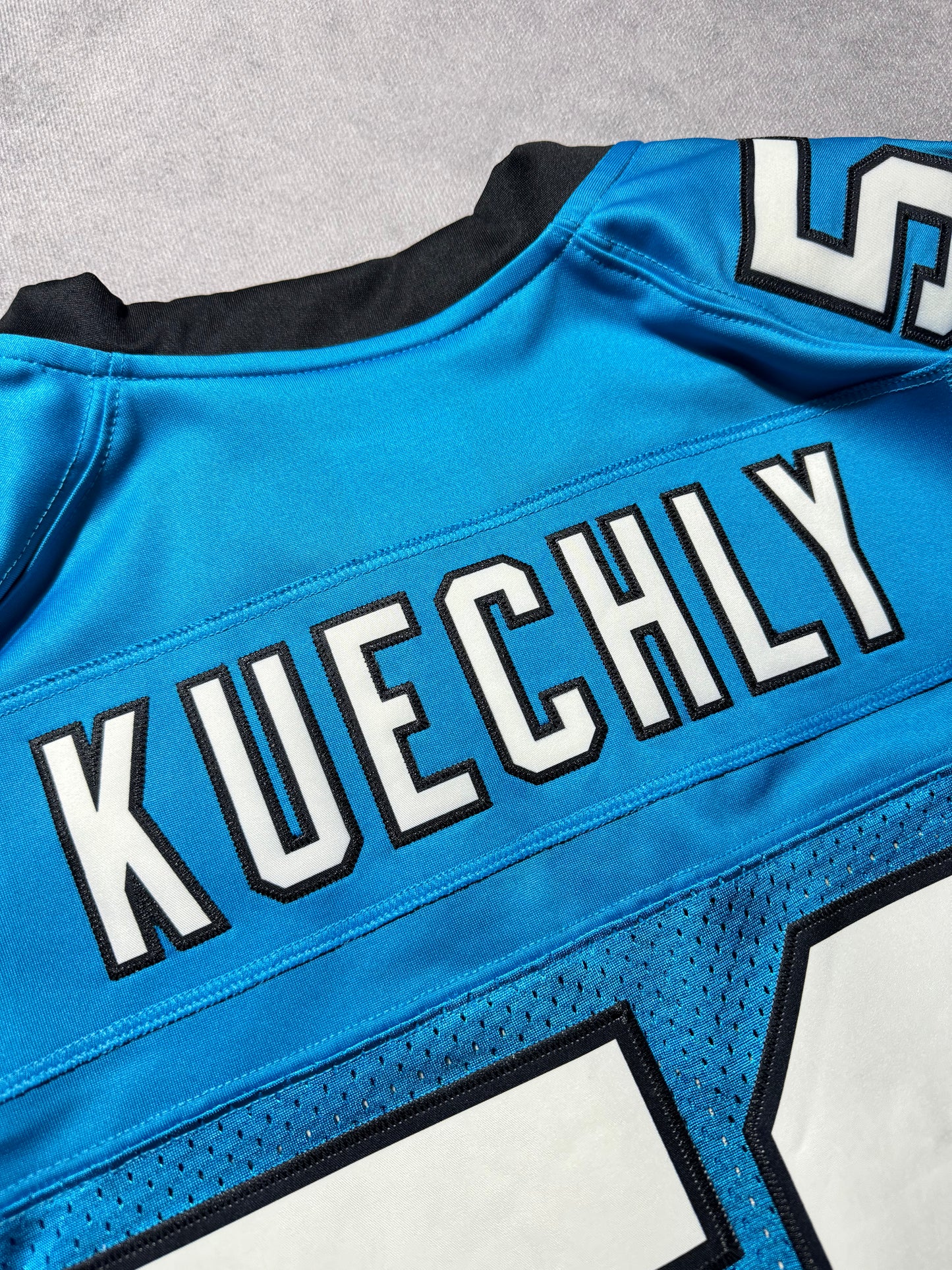 2016 Carolina Panthers Luke Kuechly Nike Alternate Blue Vapor Limited Stitched On Field NFL Jersey (Large)