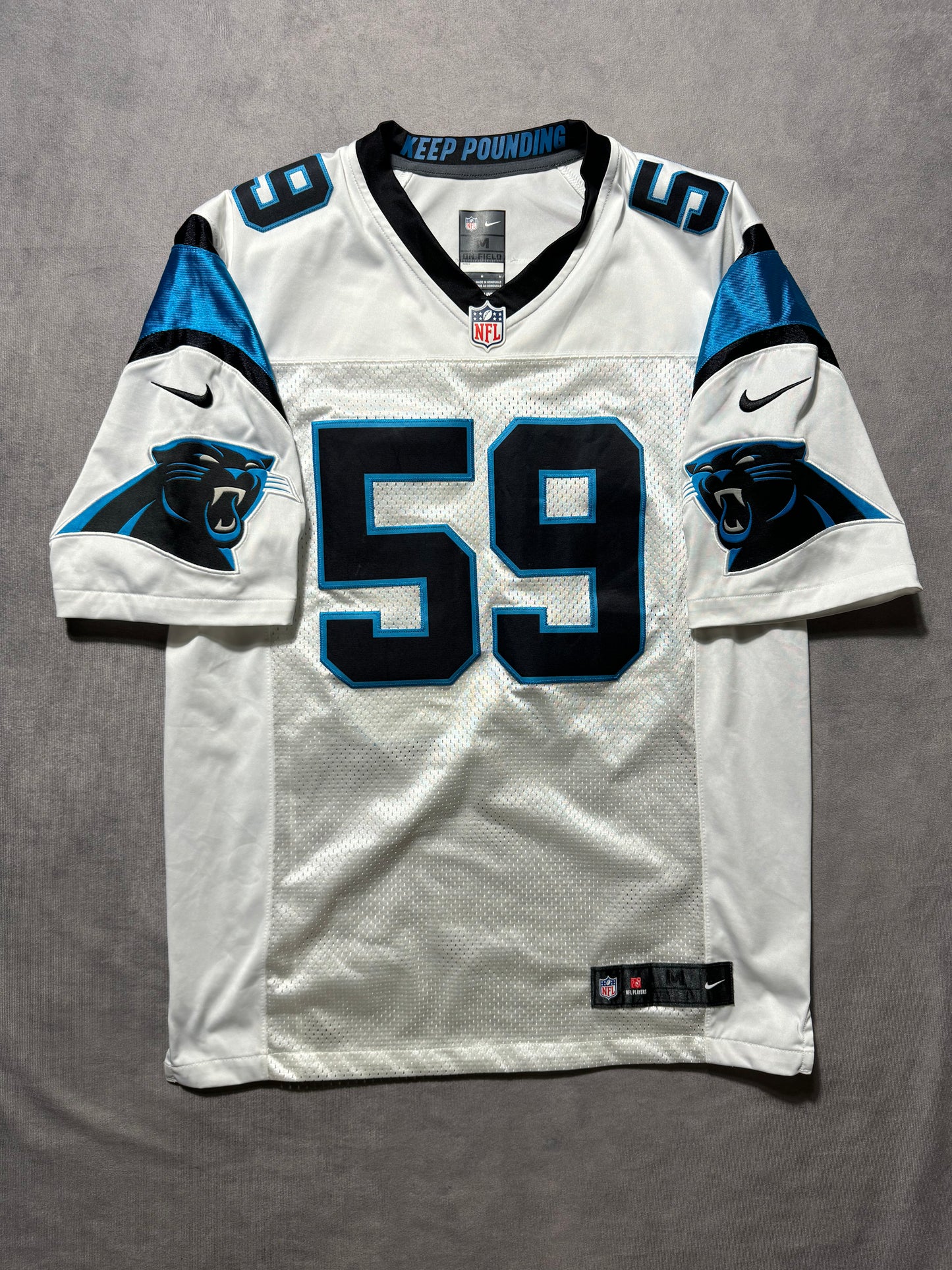 2015 Carolina Panthers Luke Kuechly Nike White Vapor Limited Stitched On Field NFL Jersey (Medium)